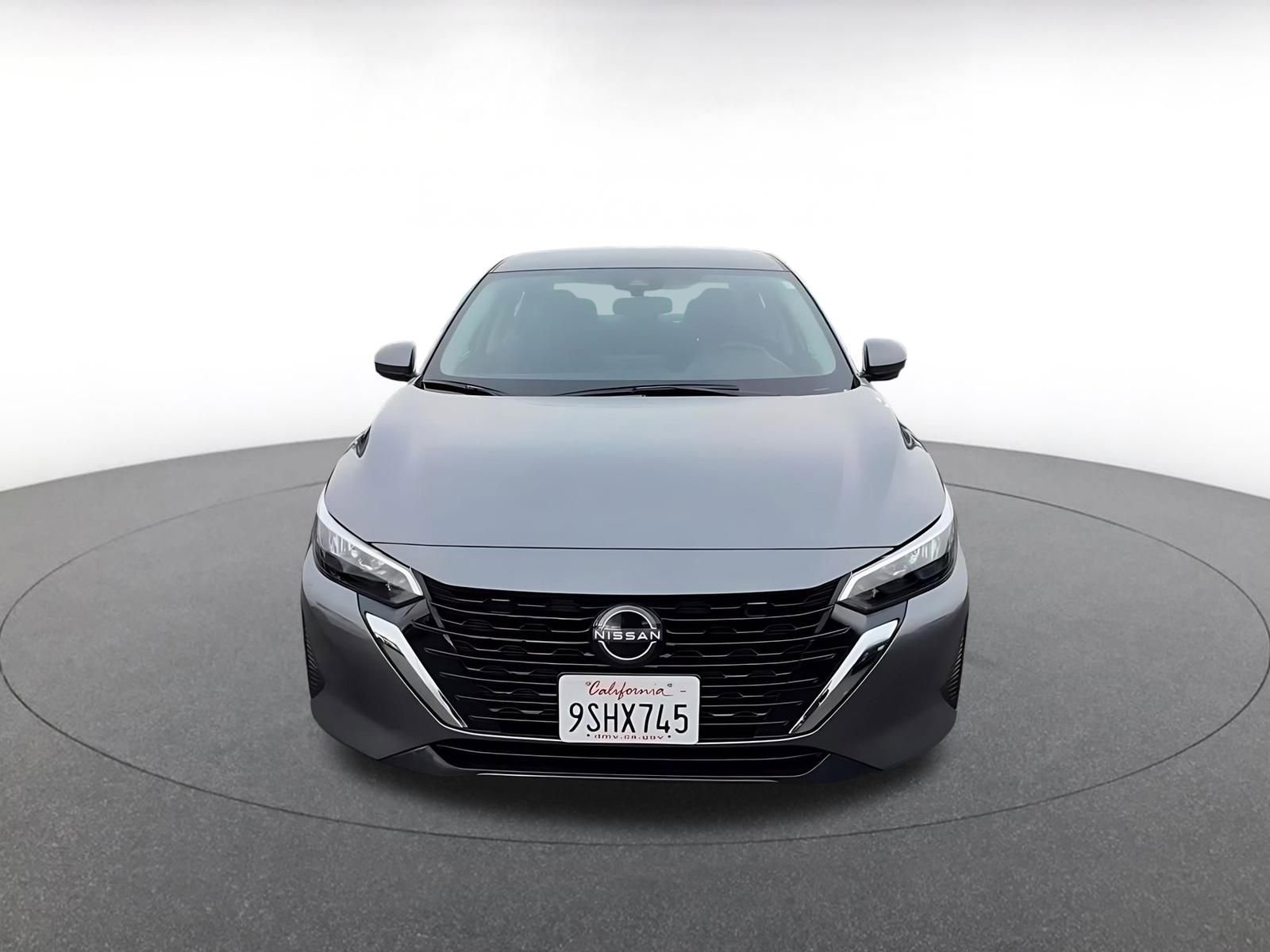 Thumbnail: 2025 Nissan Sentra - 4