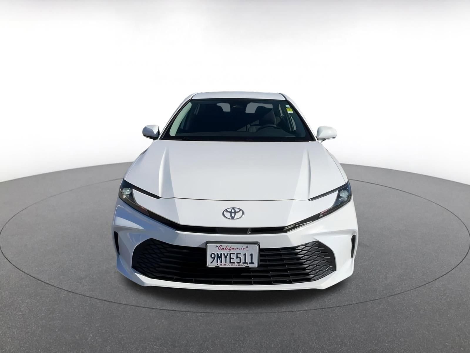 Thumbnail: 2025 Toyota Camry - 8