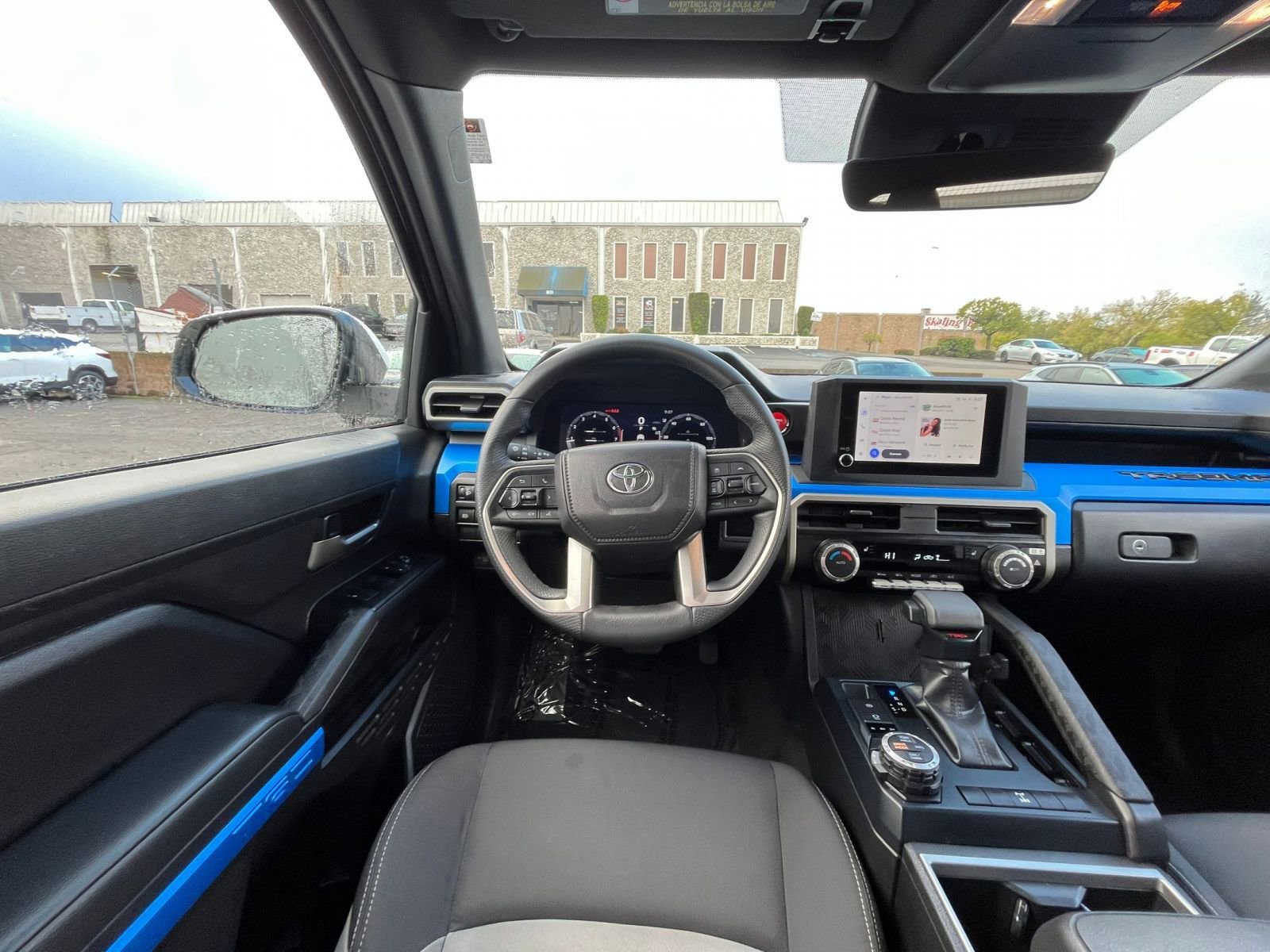 Thumbnail: 2025 Toyota Tacoma - 32