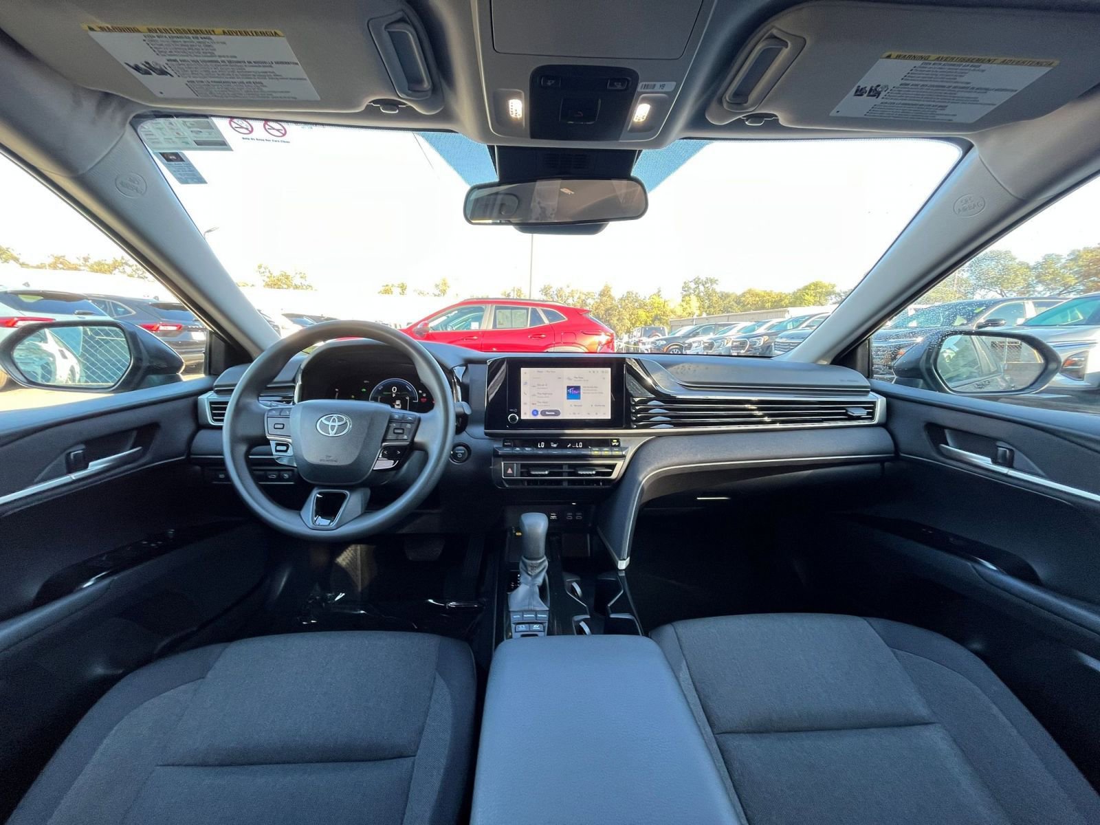 Thumbnail: 2025 Toyota Camry - 32