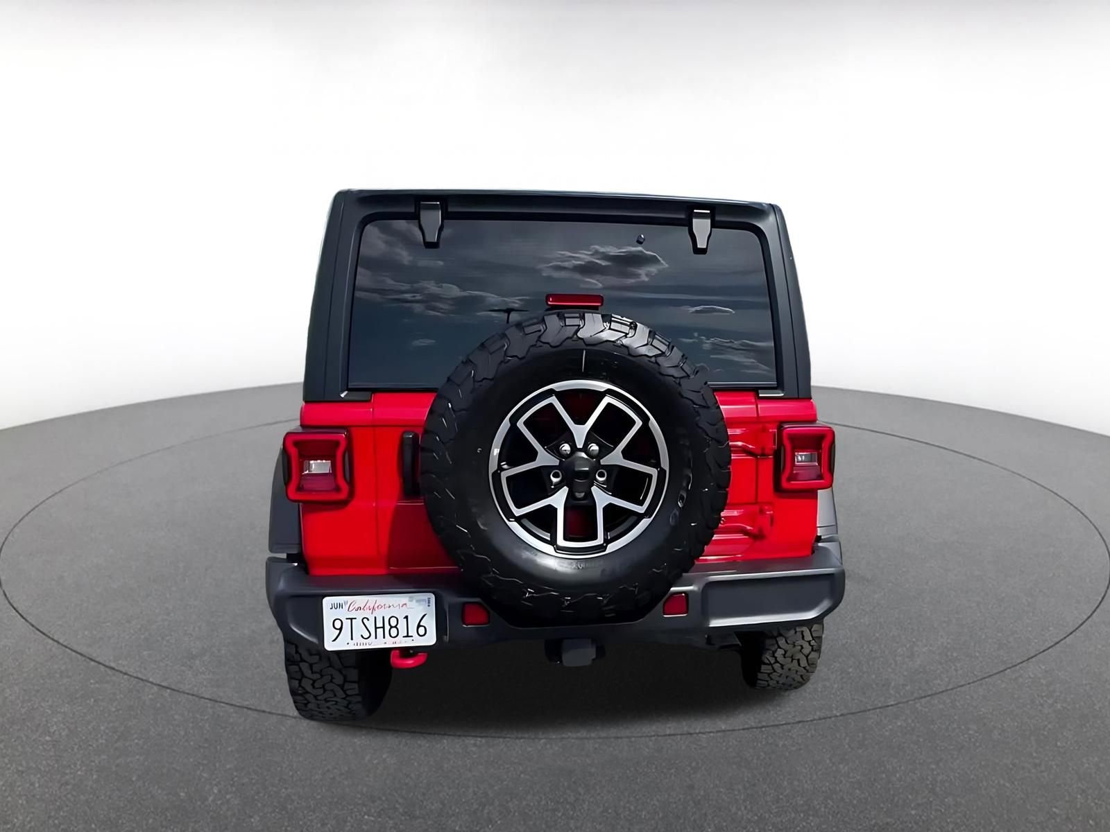 Thumbnail: 2025 Jeep Wrangler - 9