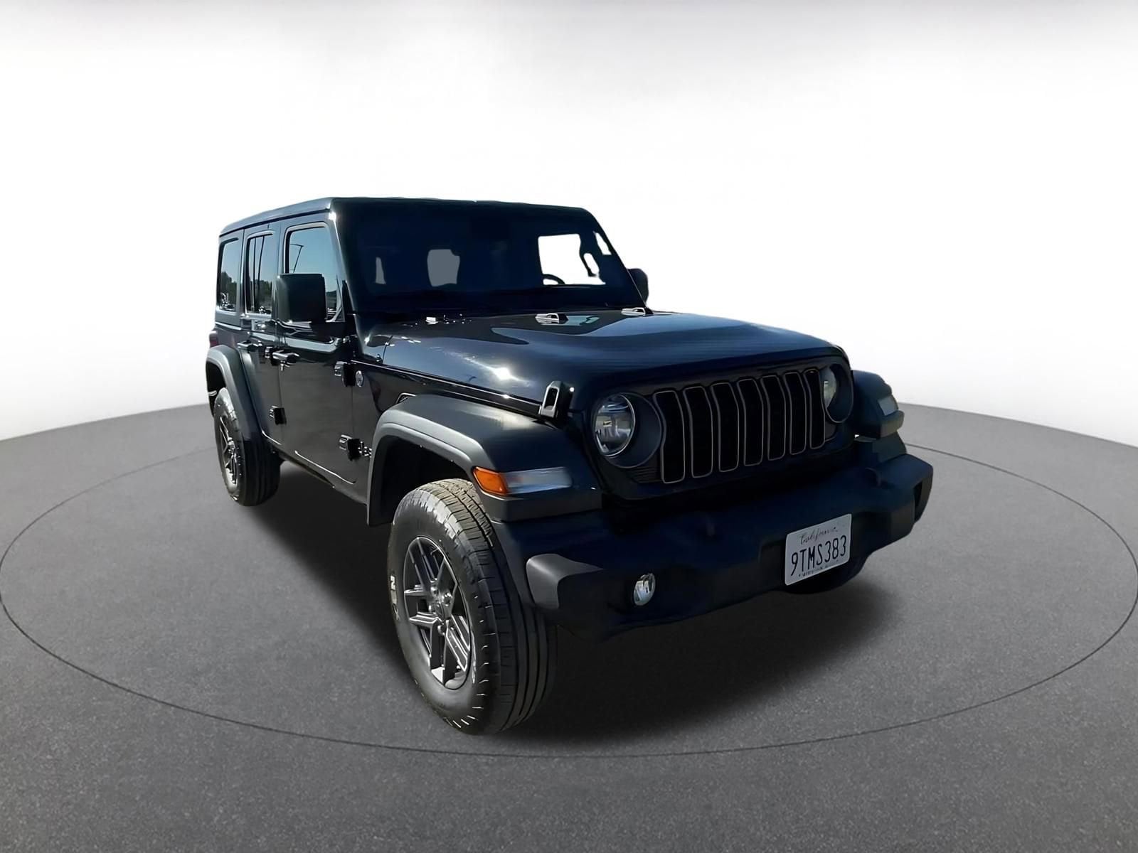 Thumbnail: 2025 Jeep Wrangler - 2