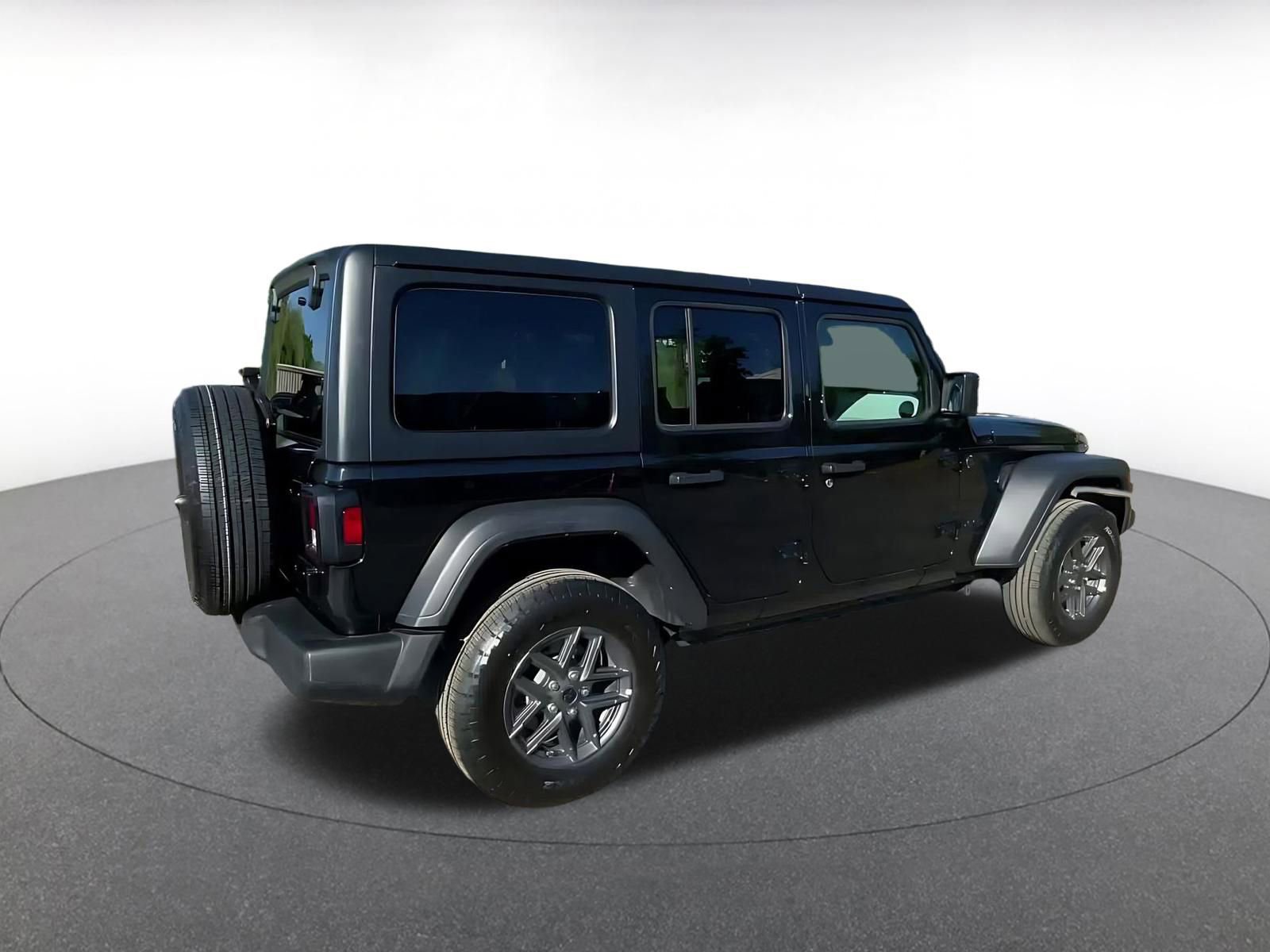 Thumbnail: 2025 Jeep Wrangler - 10