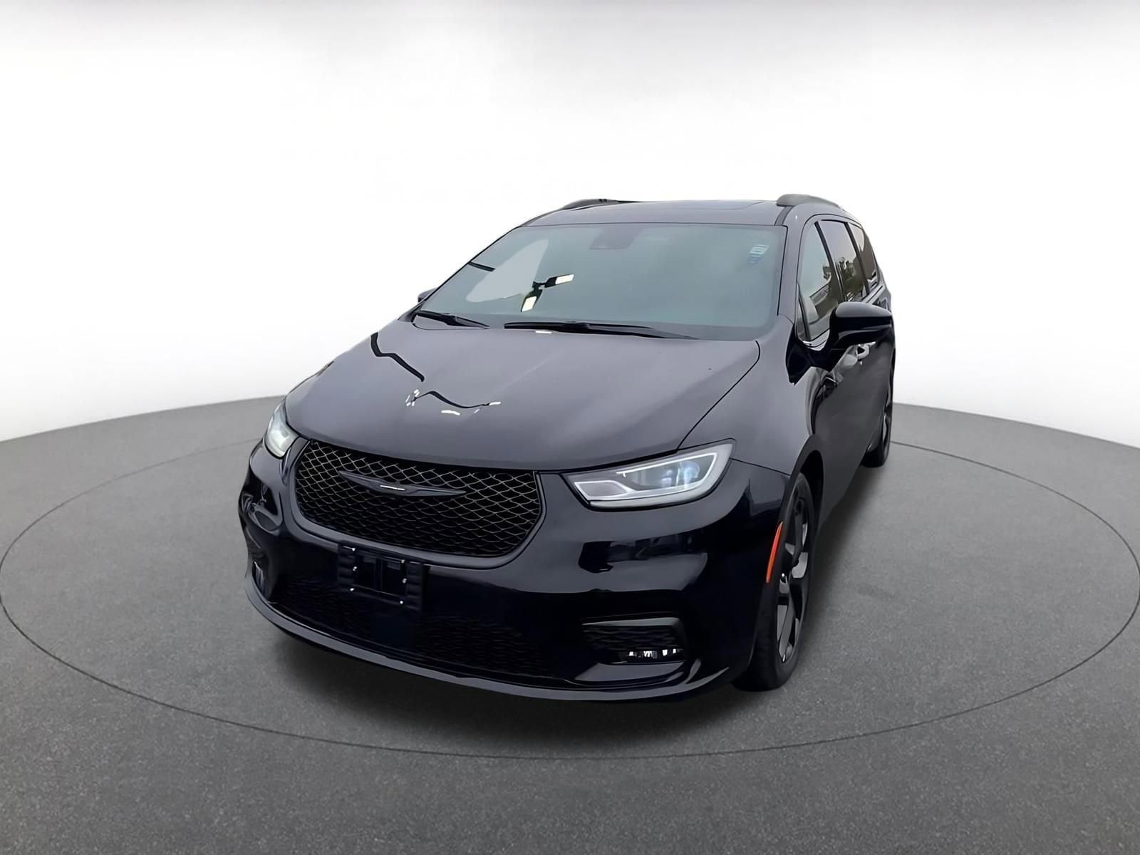 Thumbnail: 2025 Chrysler Pacifica - 7