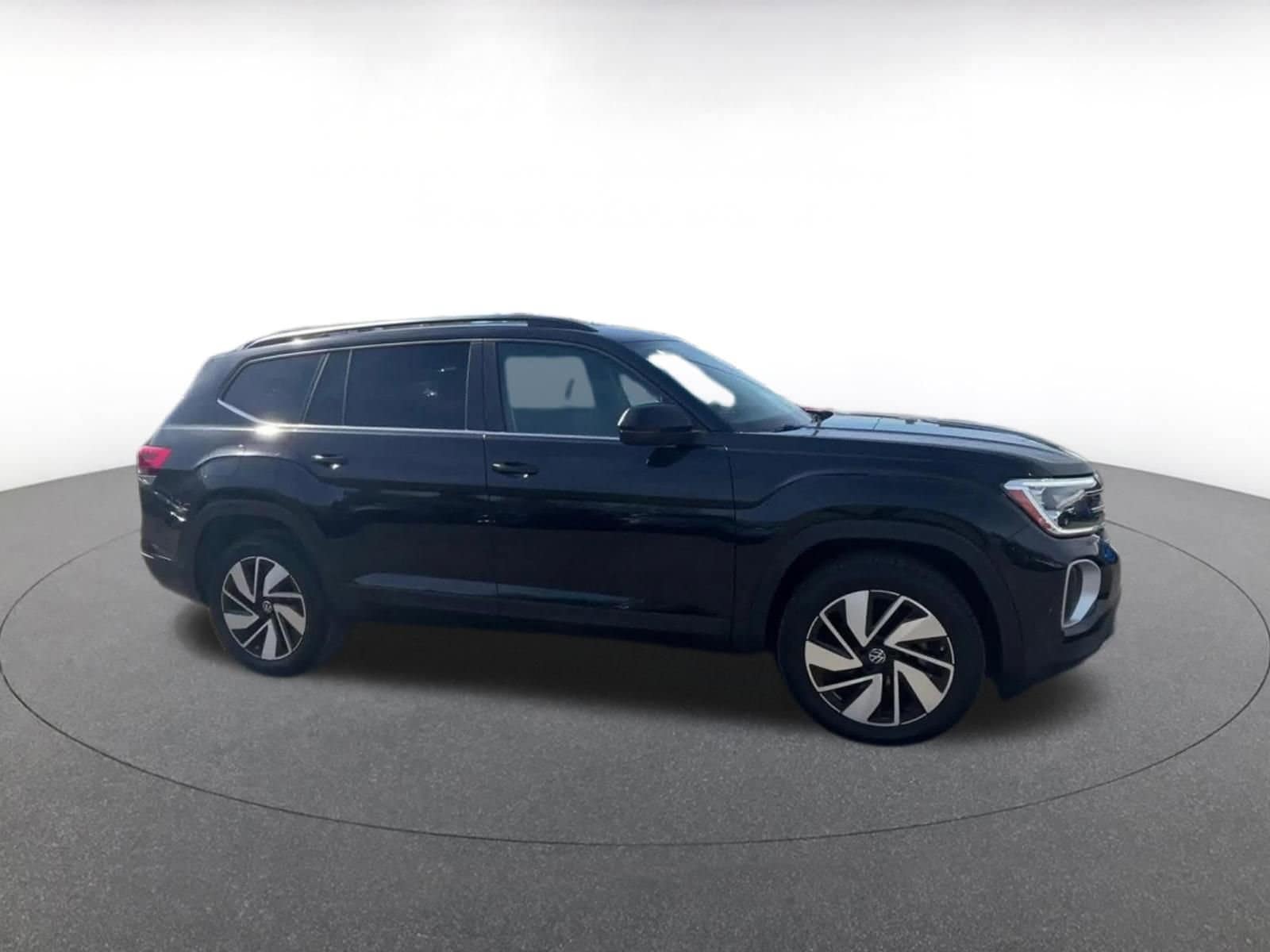 Thumbnail: 2025 Volkswagen Atlas - 2