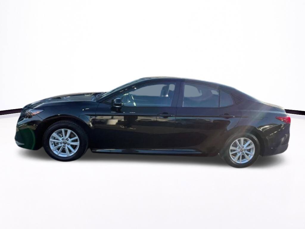 Thumbnail: 2025 Toyota Camry - 9