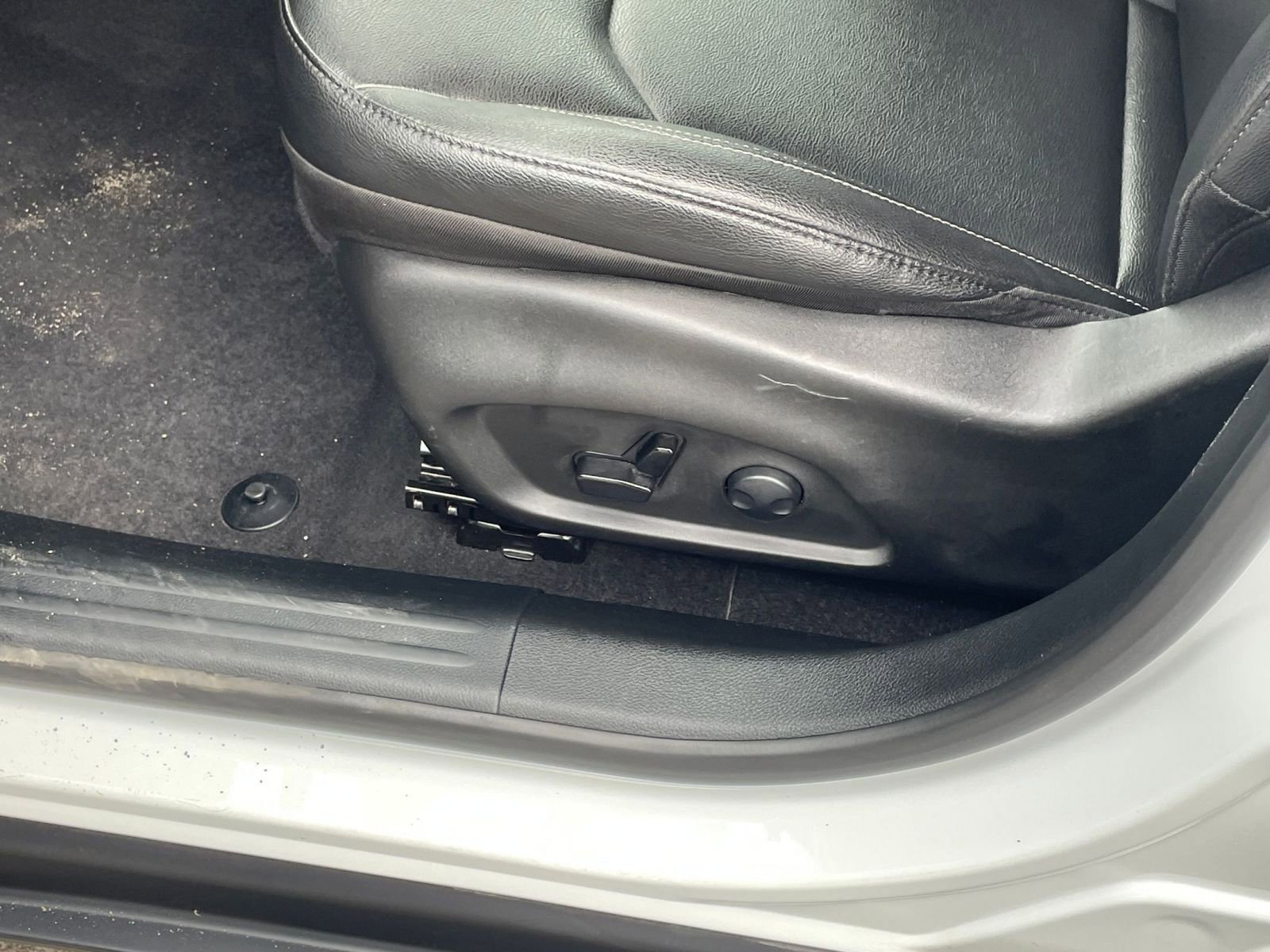 Thumbnail: 2025 Jeep Compass - 22