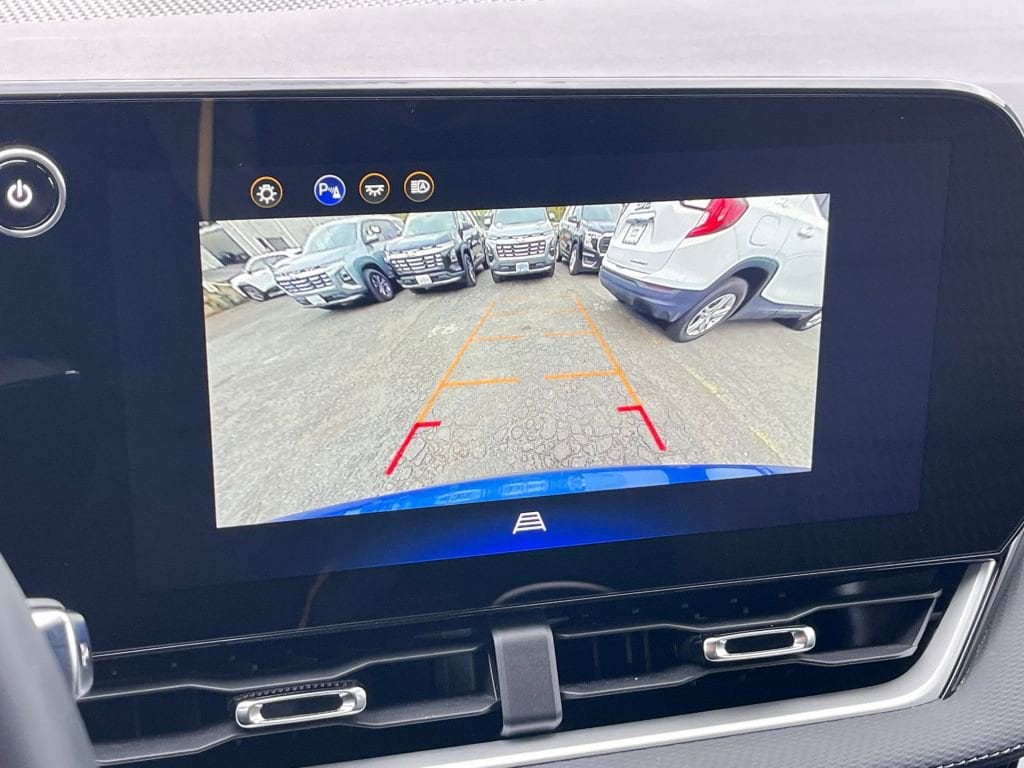 Thumbnail: 2025 Chevrolet Equinox - 27