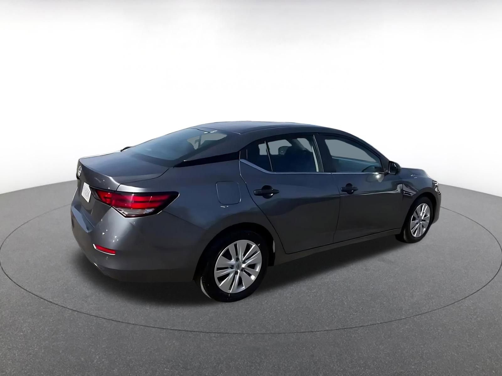 Thumbnail: 2025 Nissan Sentra - 15