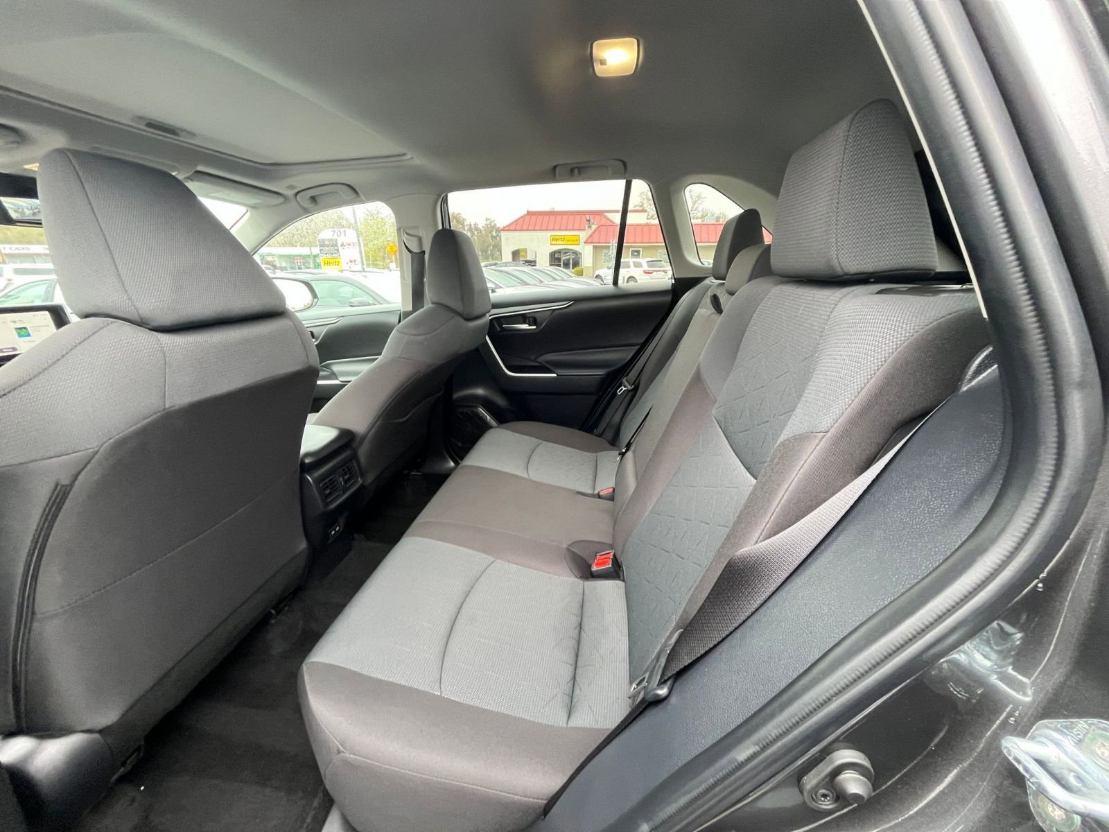 Thumbnail: 2025 Toyota RAV4 - 27