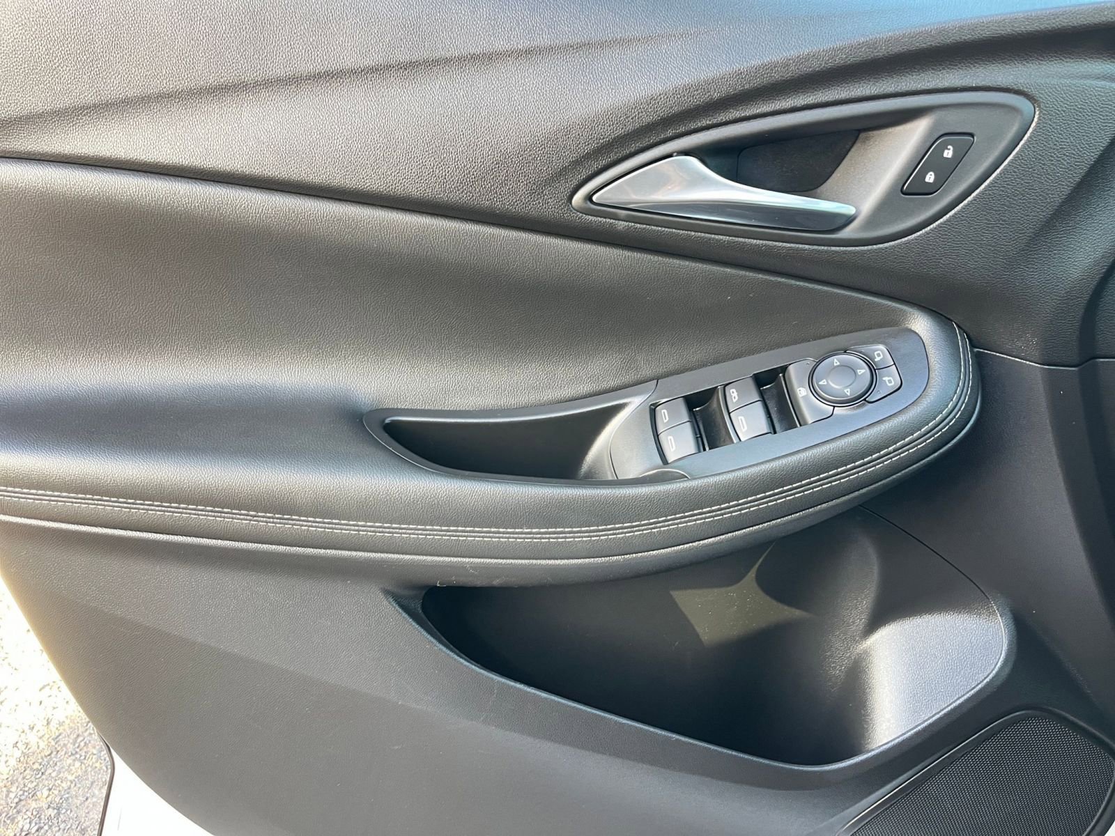 Thumbnail: 2025 Buick Encore GX - 20