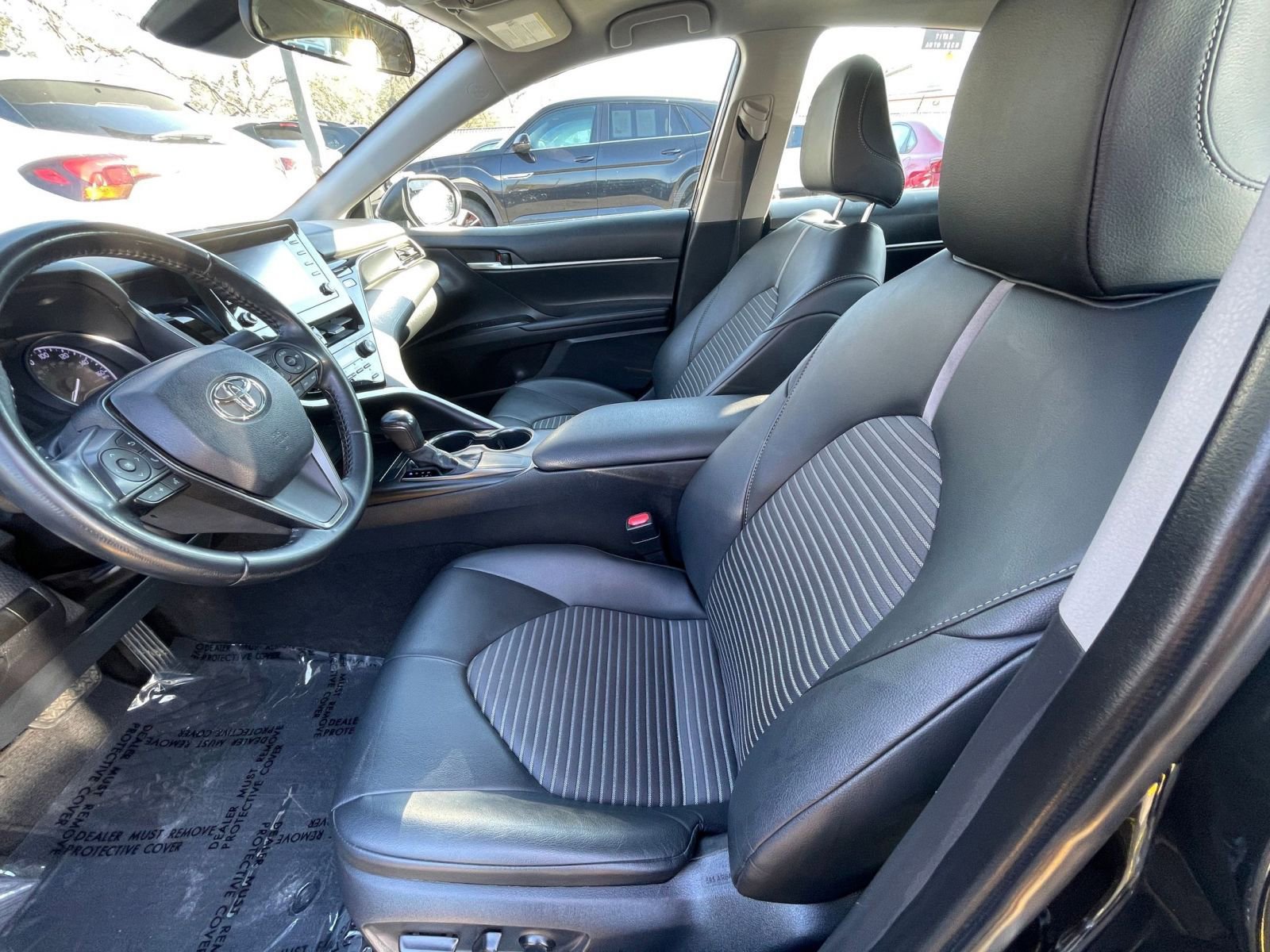 Thumbnail: 2021 Toyota Camry - 25