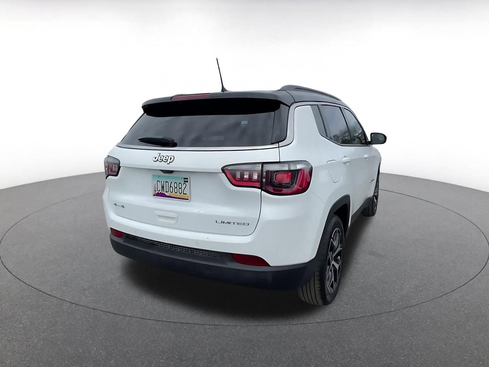 Thumbnail: 2025 Jeep Compass - 14