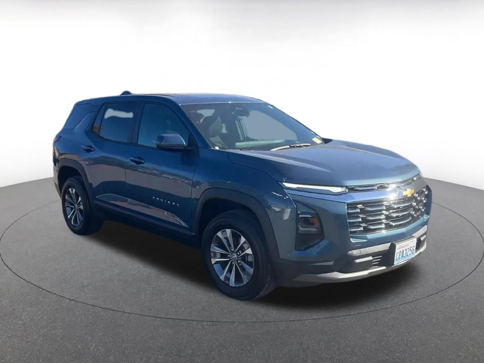 Thumbnail: 2025 Chevrolet Equinox - 3