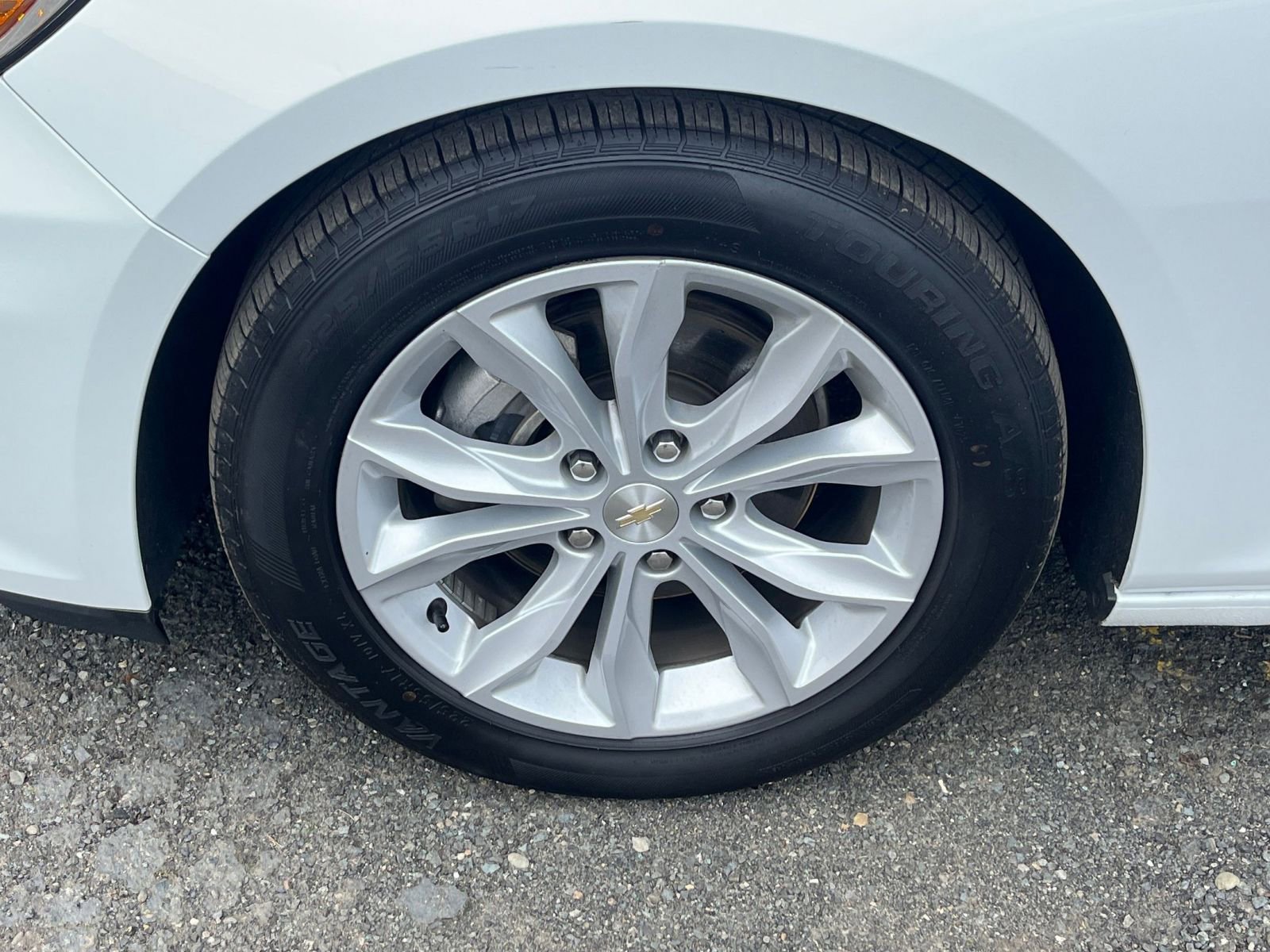 Thumbnail: 2024 Chevrolet Malibu - 31