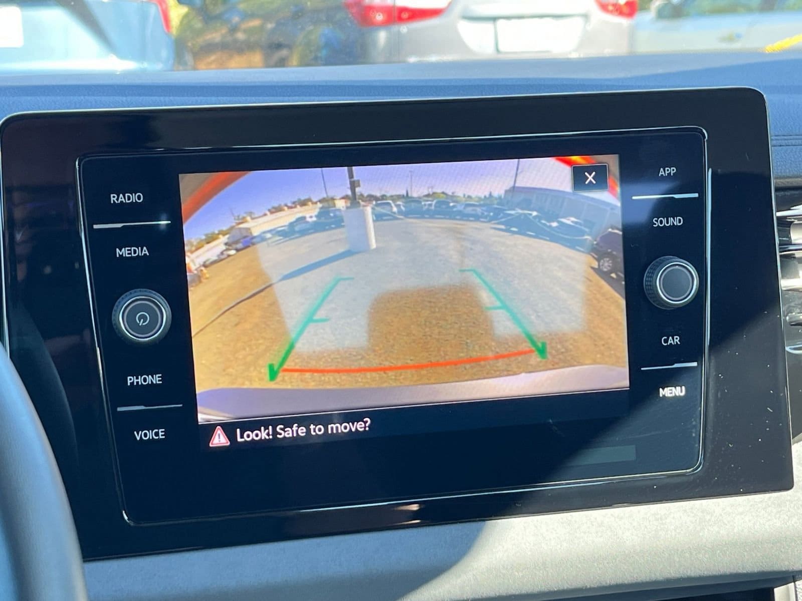 Thumbnail: 2025 Volkswagen Jetta - 17