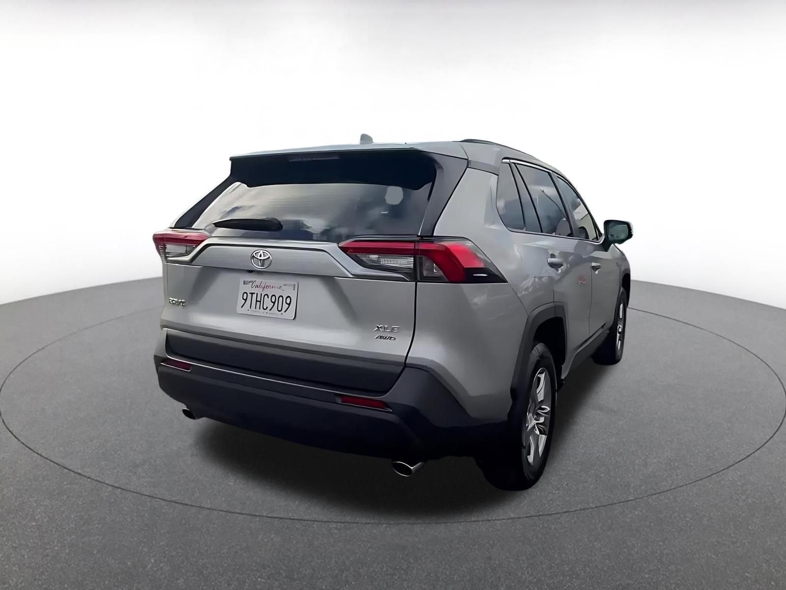 Thumbnail: 2025 Toyota RAV4 - 14