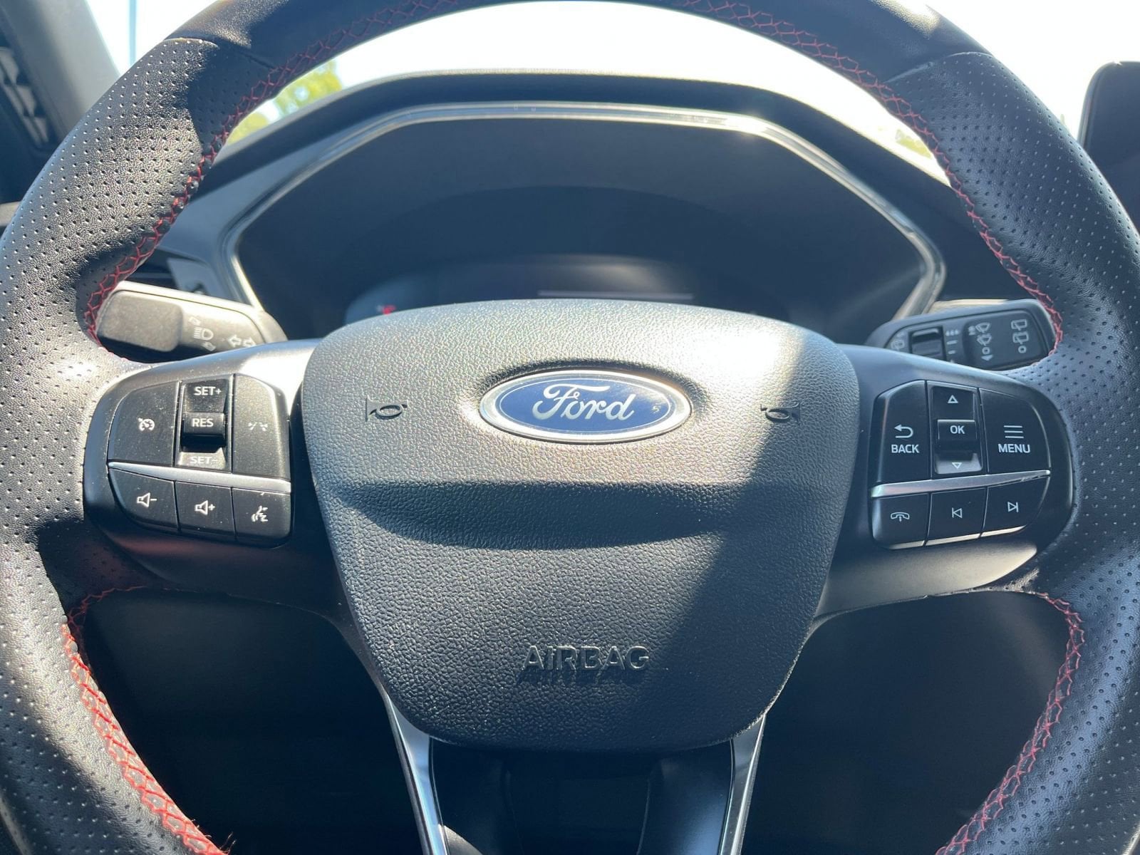 Thumbnail: 2024 Ford Escape - 28