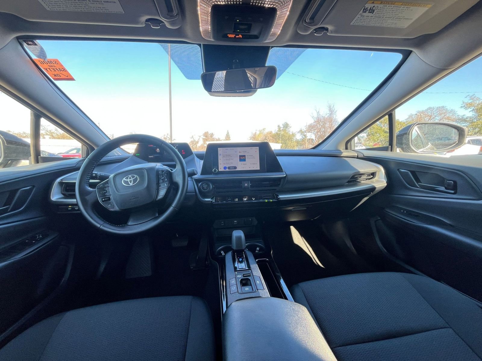 Thumbnail: 2025 Toyota Prius - 31