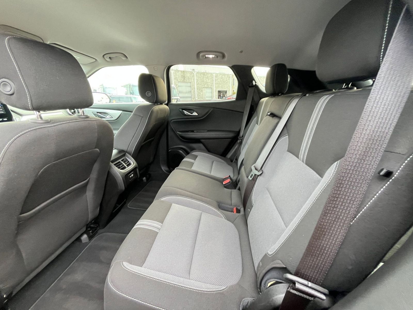 Thumbnail: 2025 Chevrolet Blazer - 28