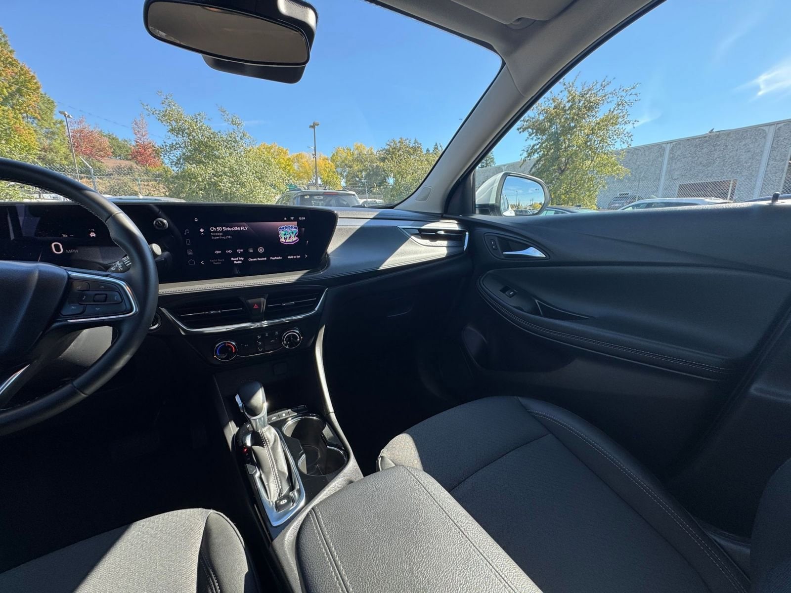 Thumbnail: 2025 Buick Encore GX - 33