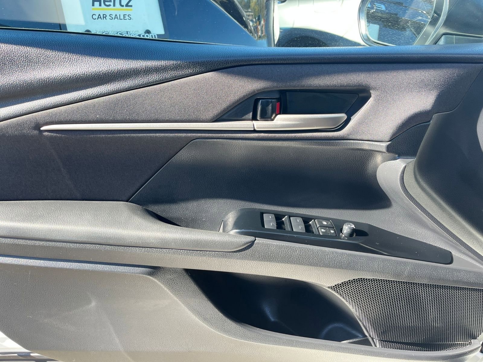 Thumbnail: 2025 Toyota Camry - 28