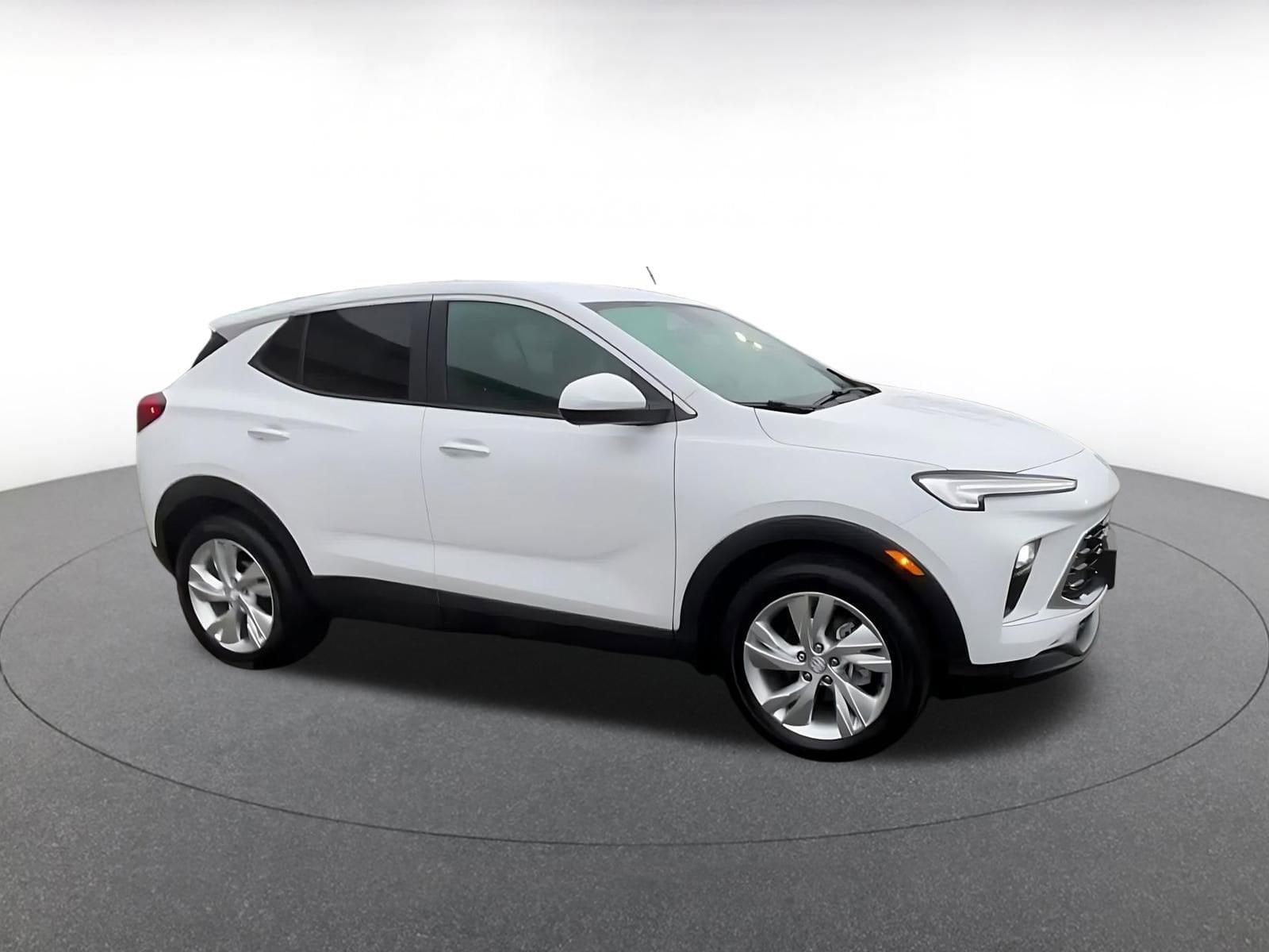 Thumbnail: 2025 Buick Encore GX - 2