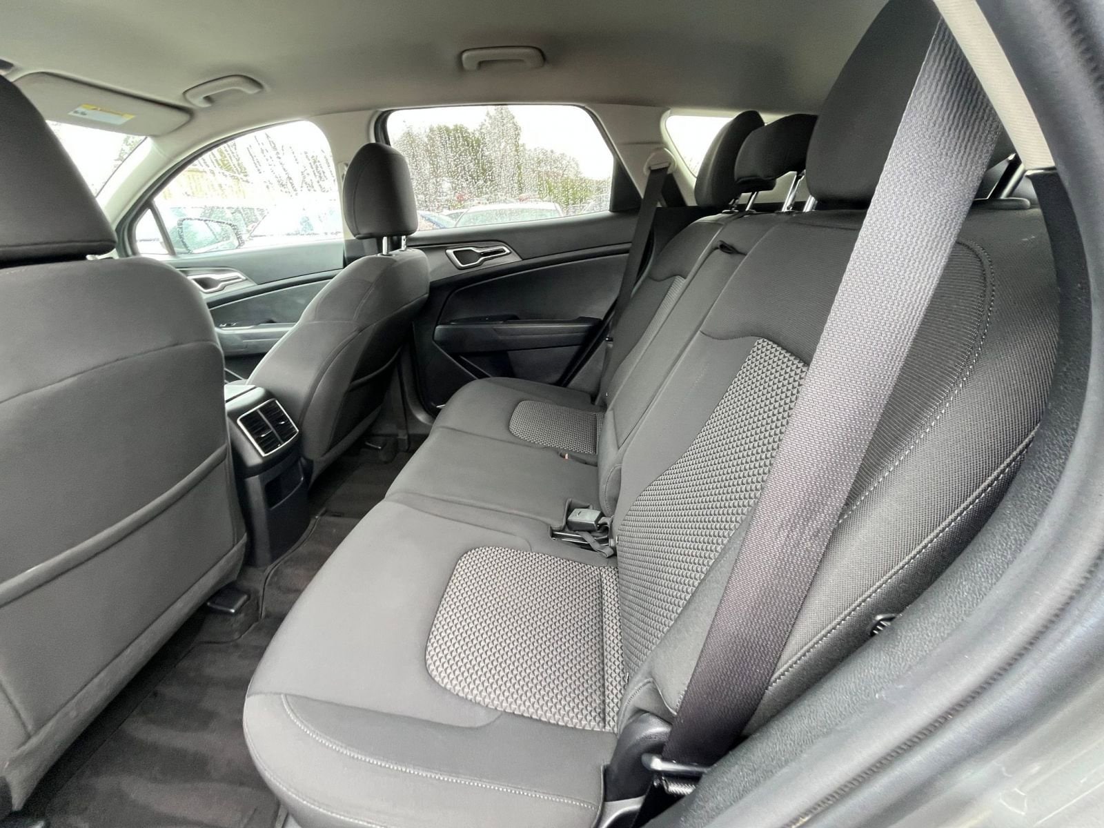 Thumbnail: 2023 Kia Sportage - 24