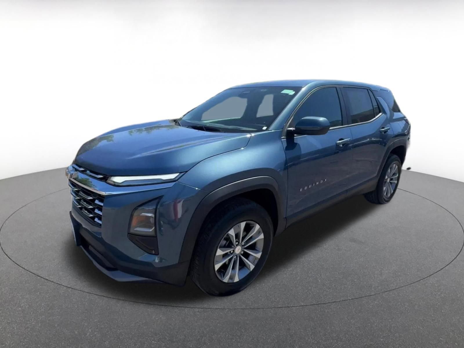 Thumbnail: 2025 Chevrolet Equinox - 8