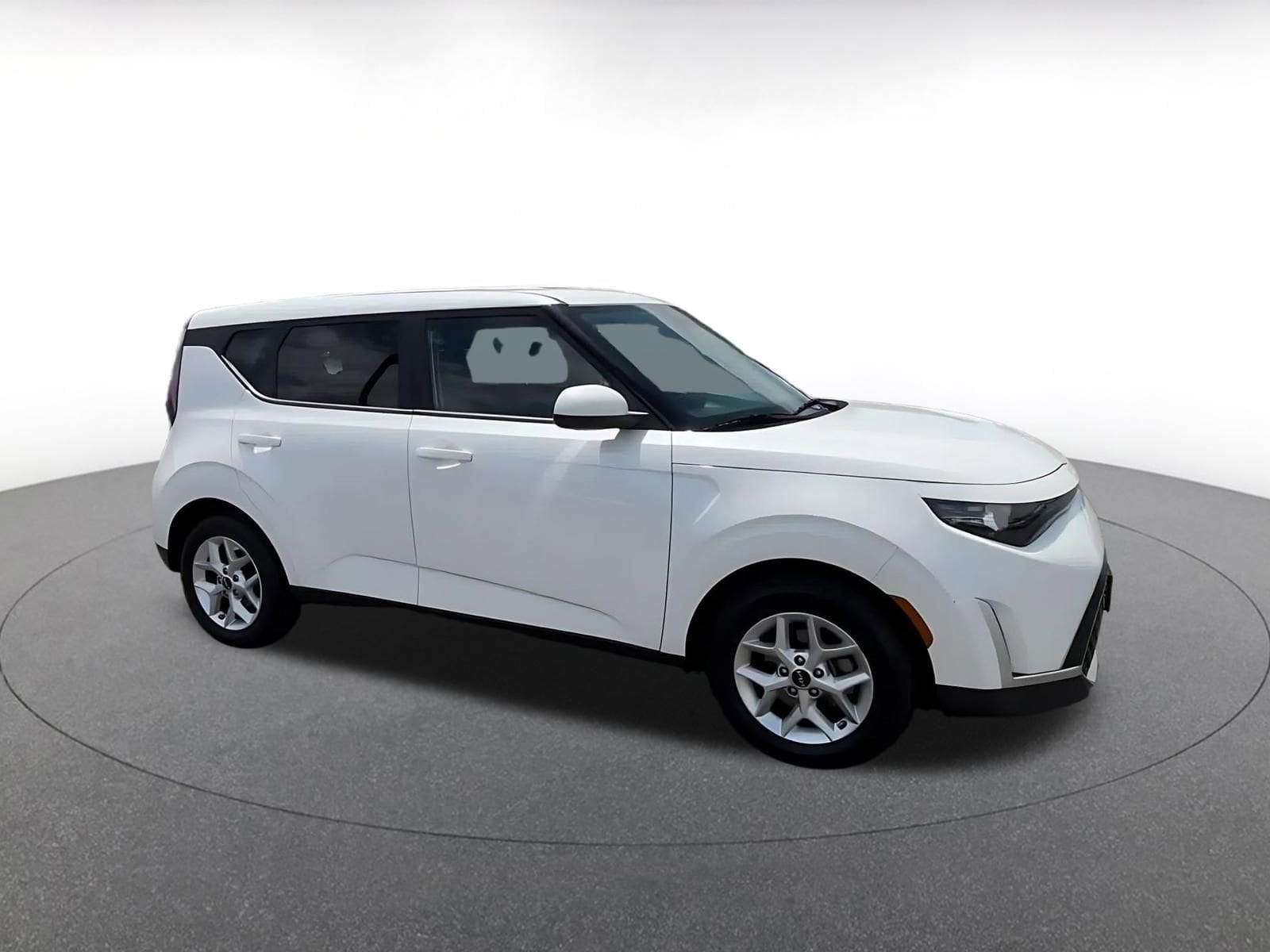Thumbnail: 2025 Kia Soul - 2