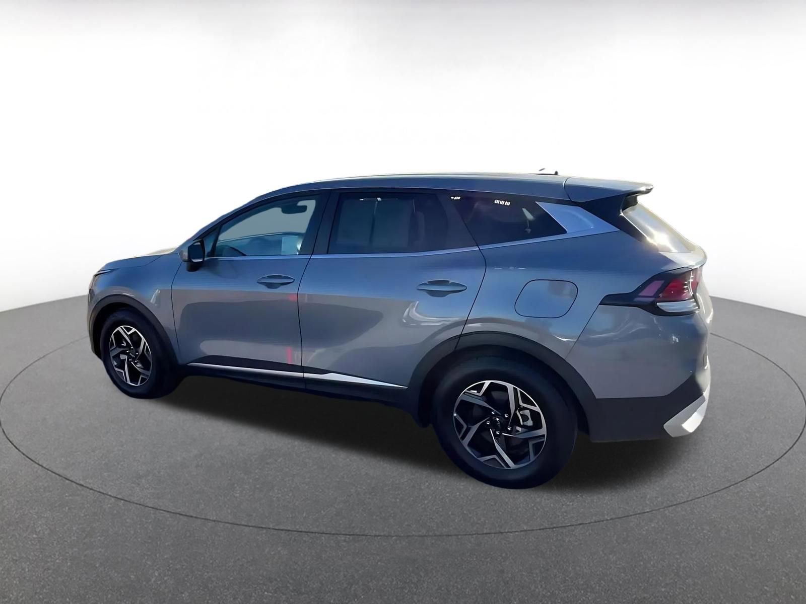 Thumbnail: 2025 Kia Sportage - 10