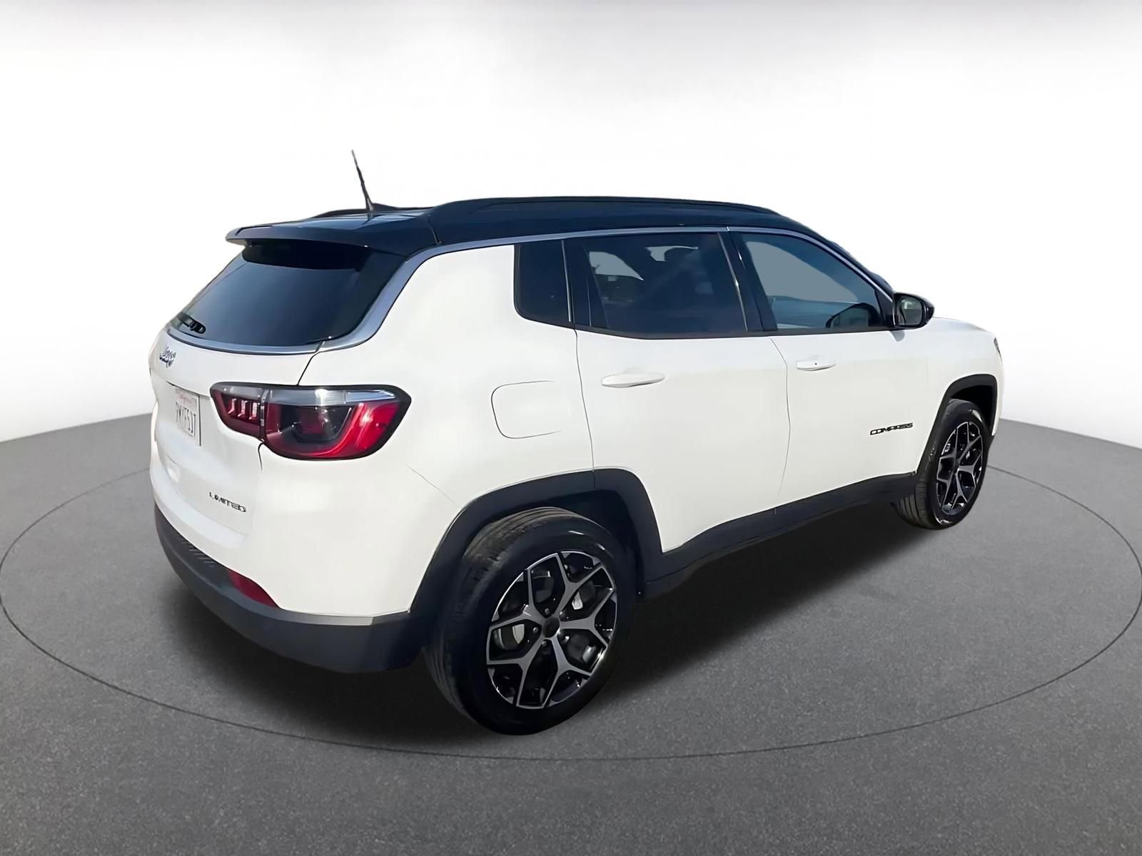 Thumbnail: 2025 Jeep Compass - 14