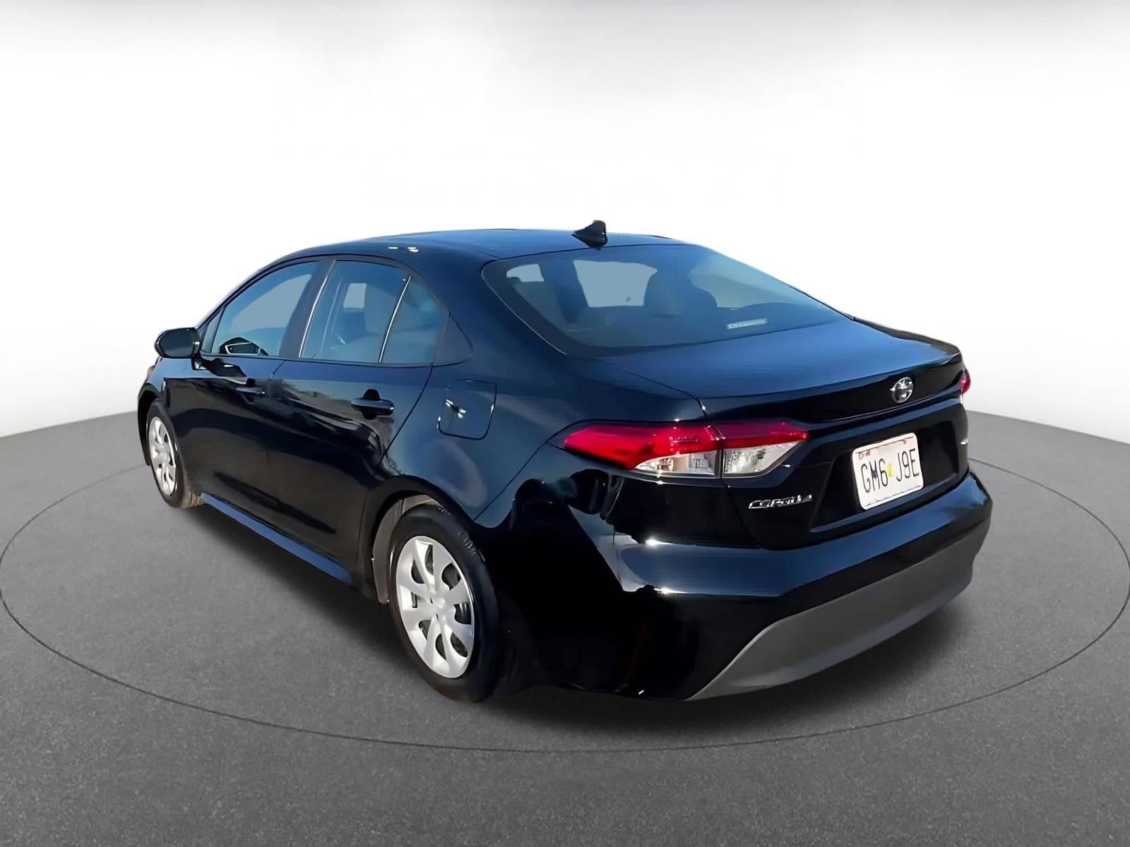 Thumbnail: 2025 Toyota Corolla - 11