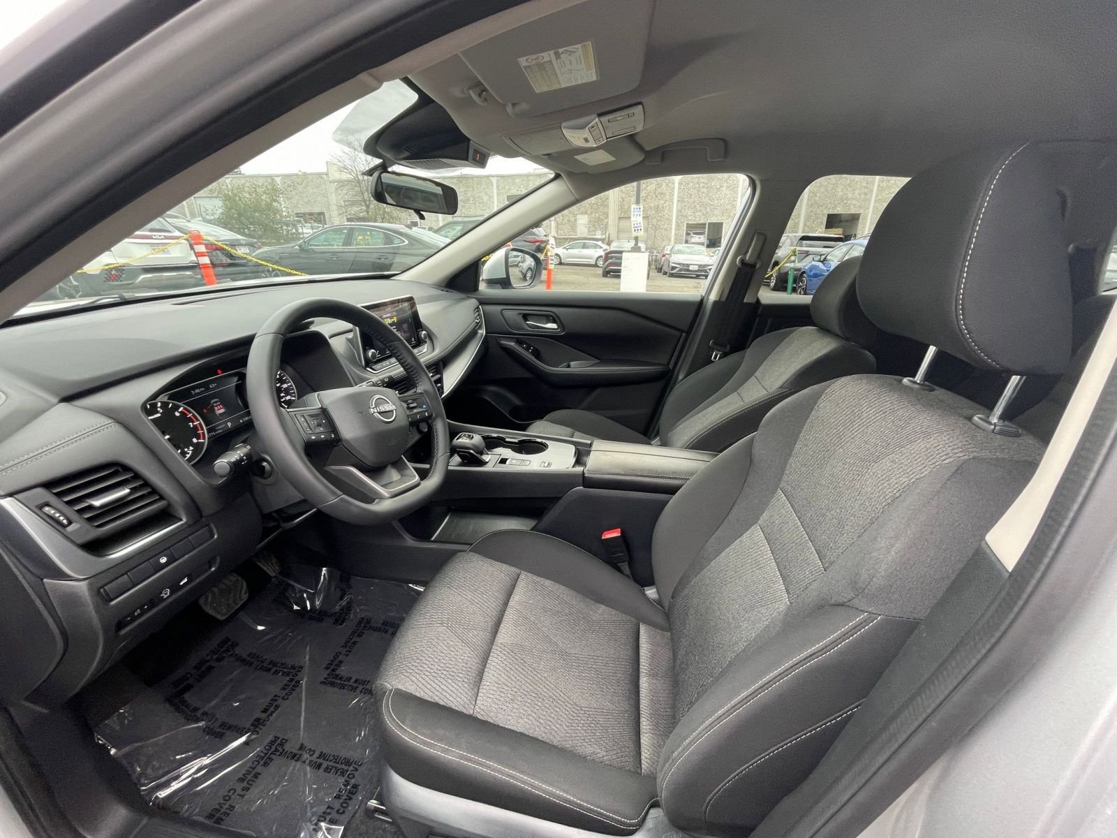 Thumbnail: 2025 Nissan Rogue - 28