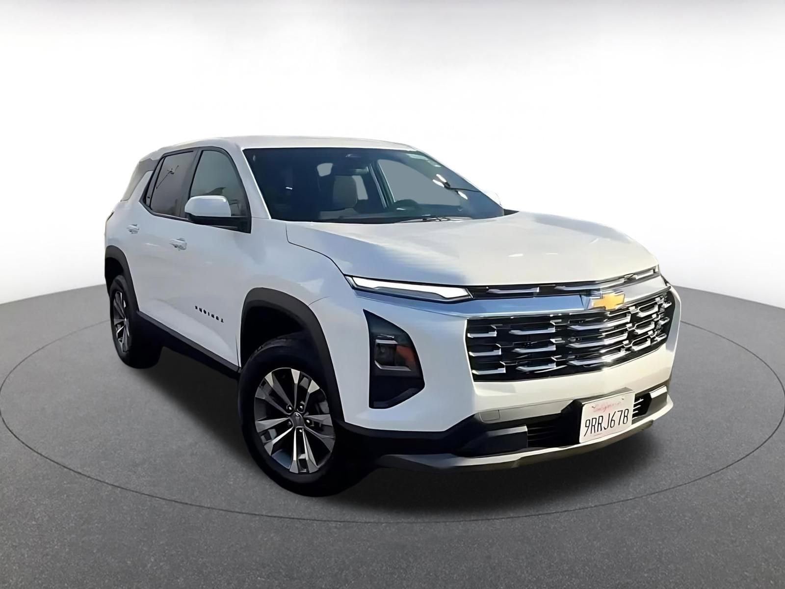 Thumbnail: 2025 Chevrolet Equinox - 3