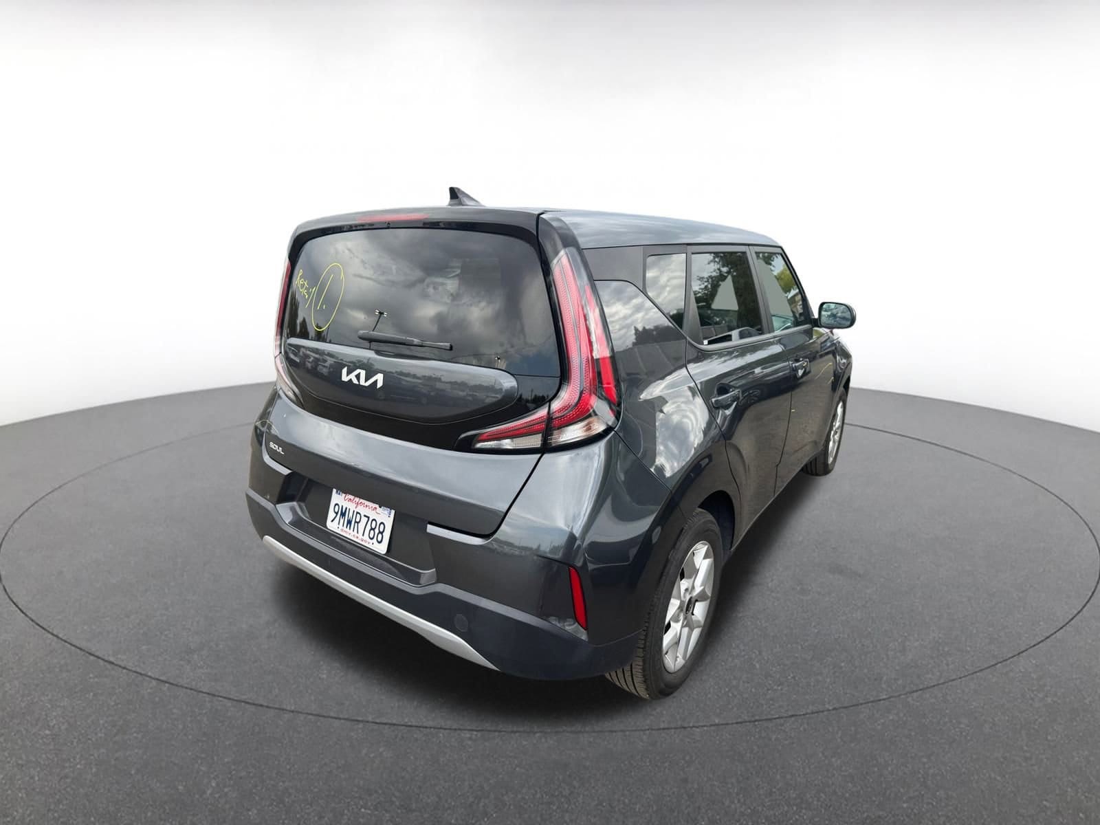 Thumbnail: 2023 Kia Soul - 4