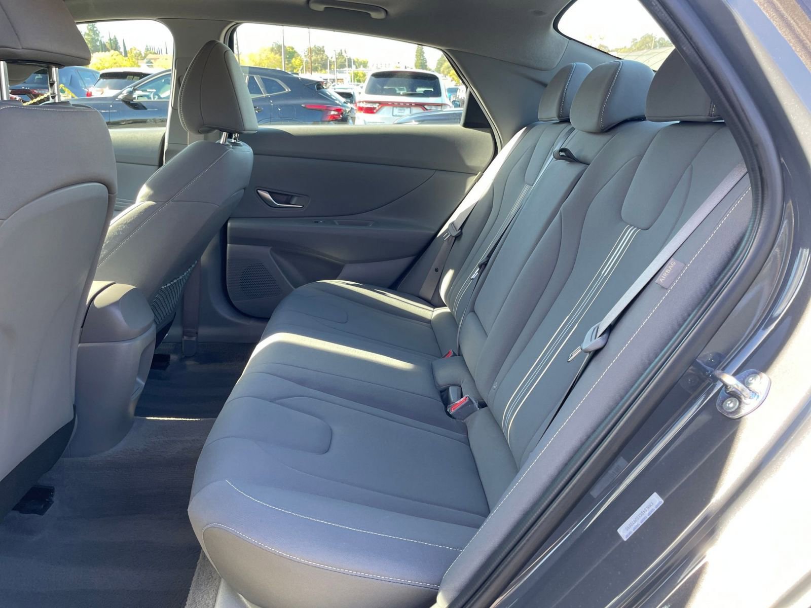 Thumbnail: 2025 Hyundai Elantra - 23