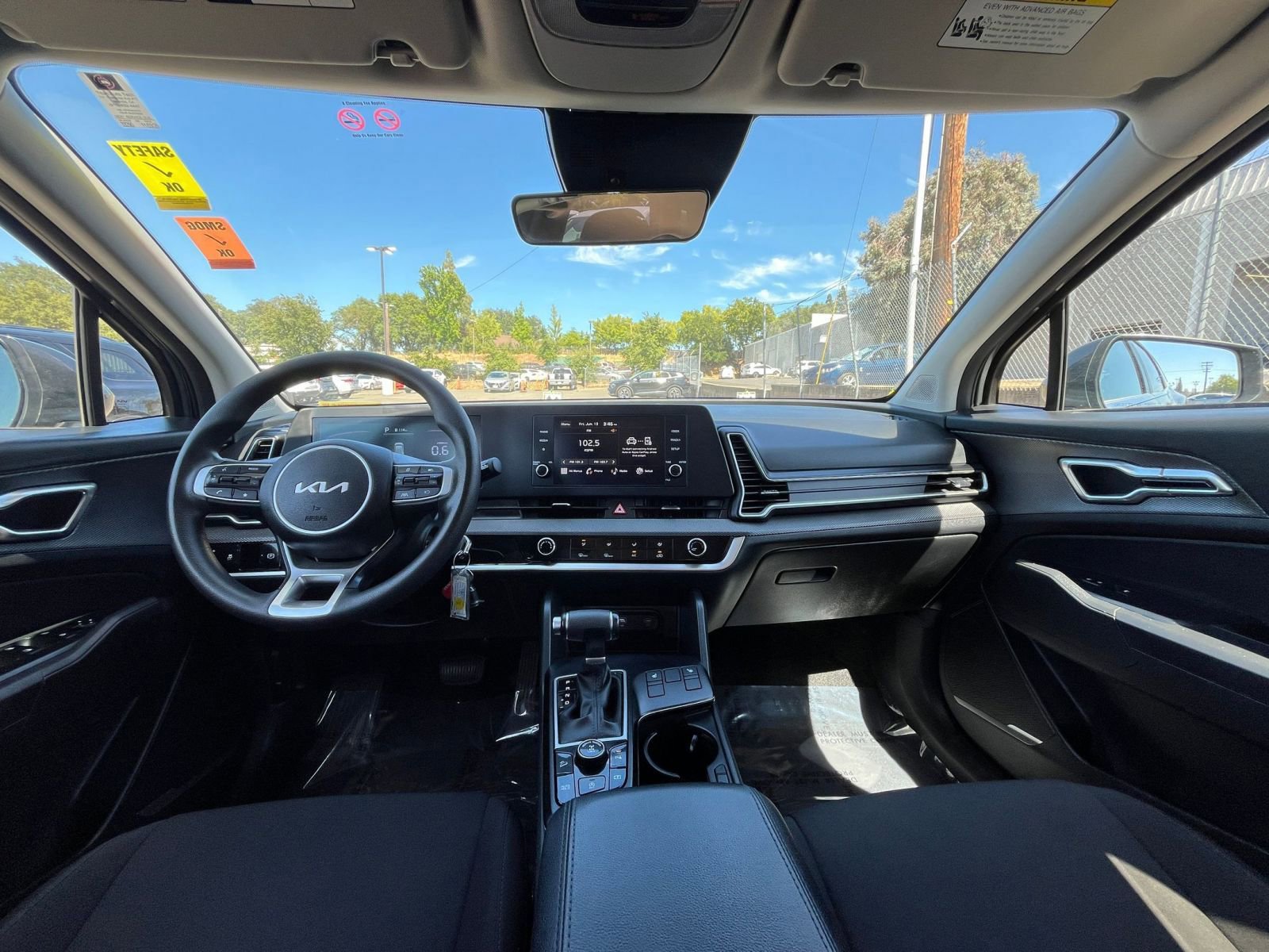 2024 Kia Sportage LX 32