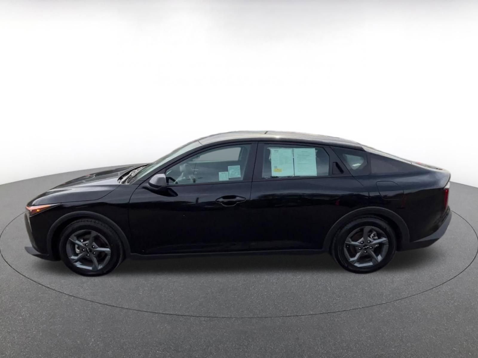 Thumbnail: 2025 Kia K4 - 9