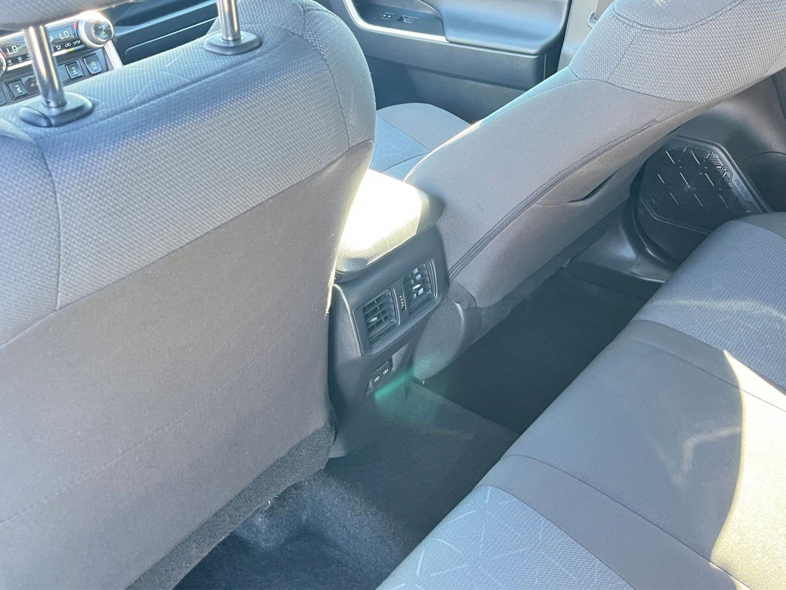 Thumbnail: 2025 Toyota RAV4 - 24