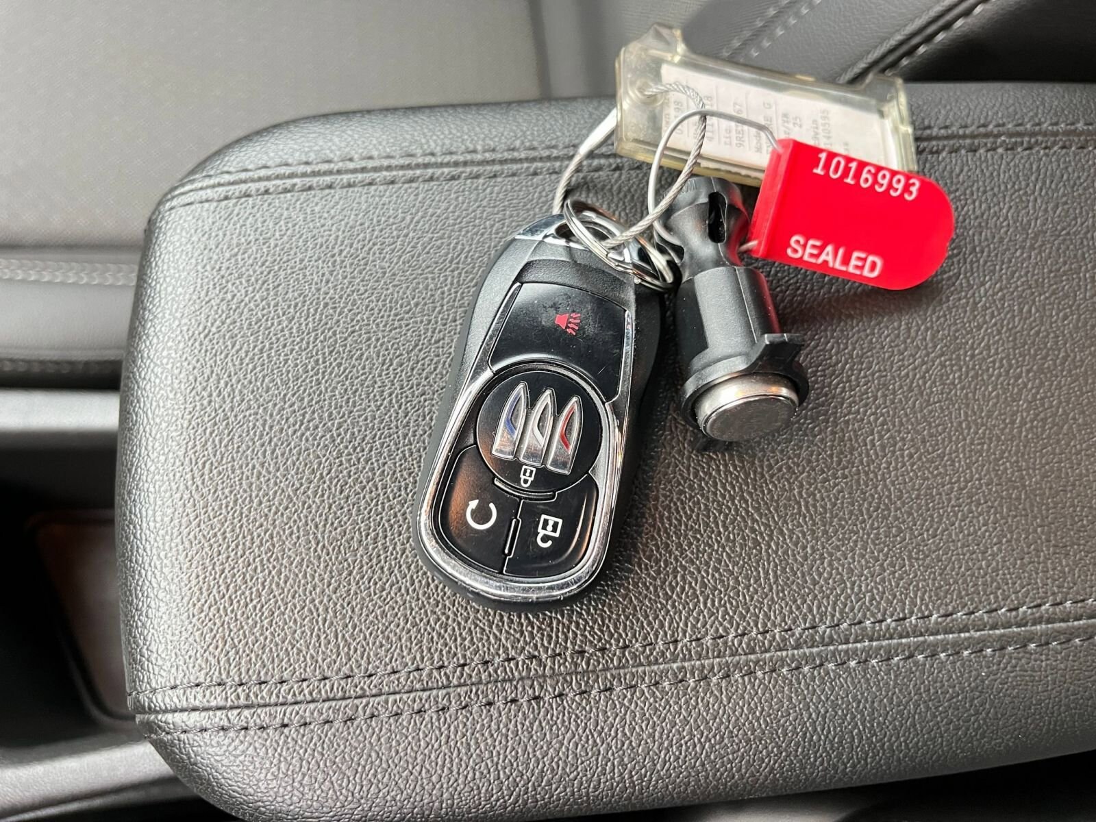 Thumbnail: 2025 Buick Encore GX - 22