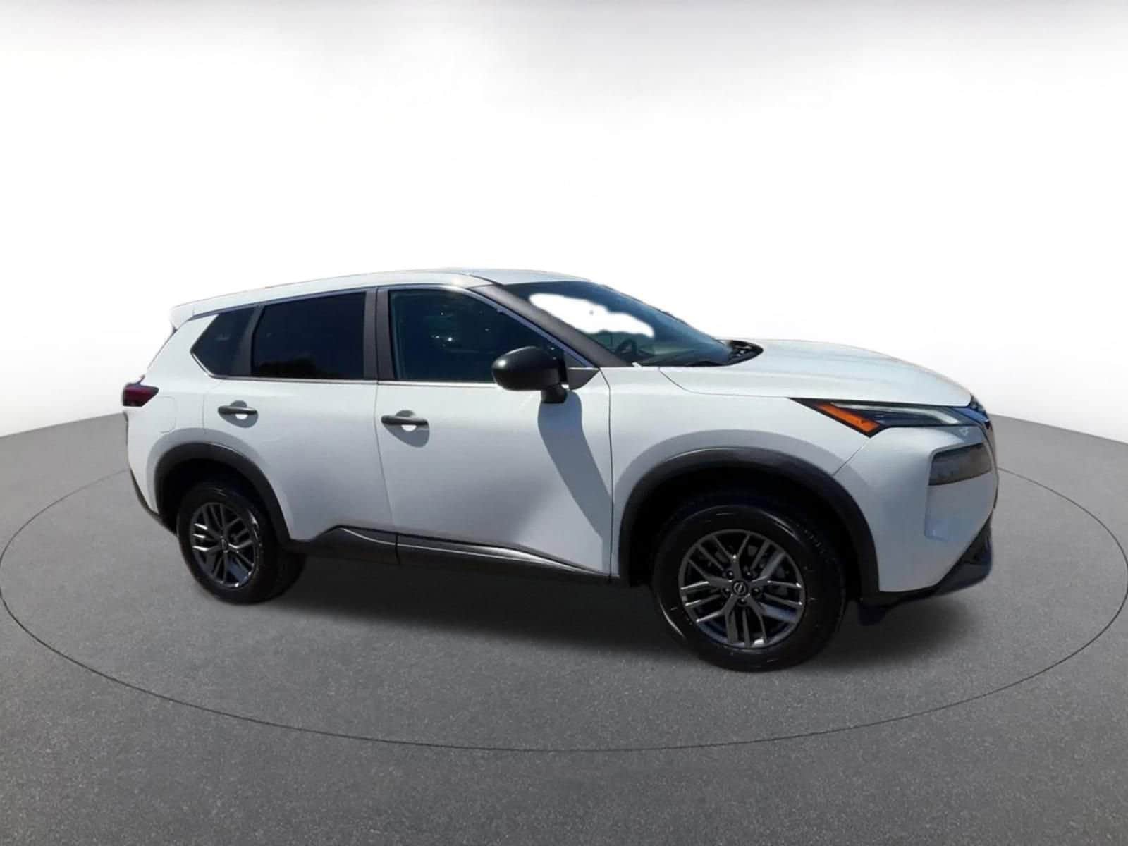 Thumbnail: 2023 Nissan Rogue - 2