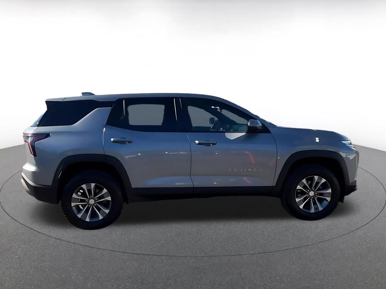 Thumbnail: 2025 Chevrolet Equinox - 16