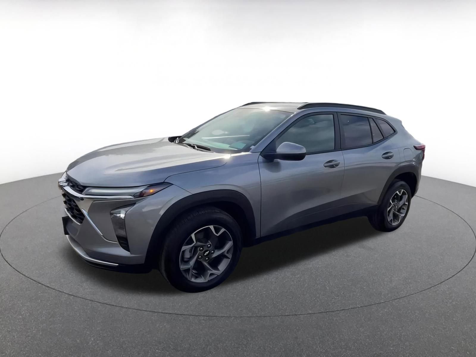 Thumbnail: 2025 Chevrolet Trax - 8