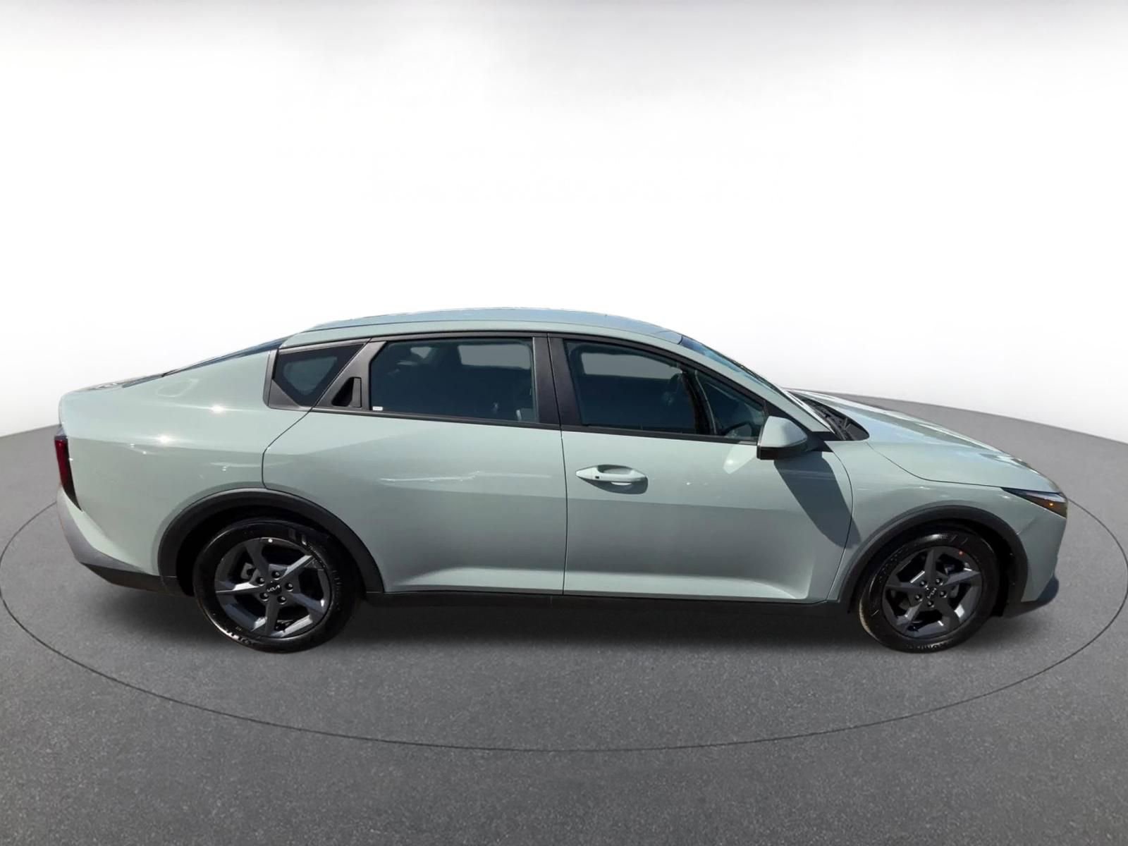 Thumbnail: 2025 Kia K4 - 16