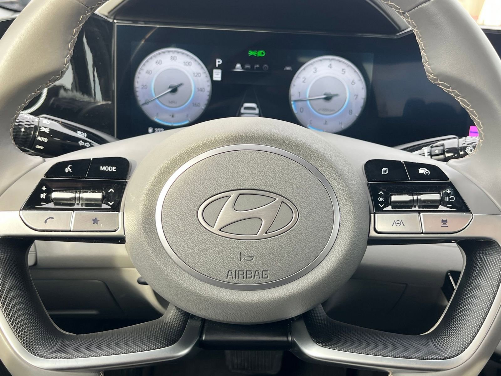 Thumbnail: 2025 Hyundai Elantra - 25