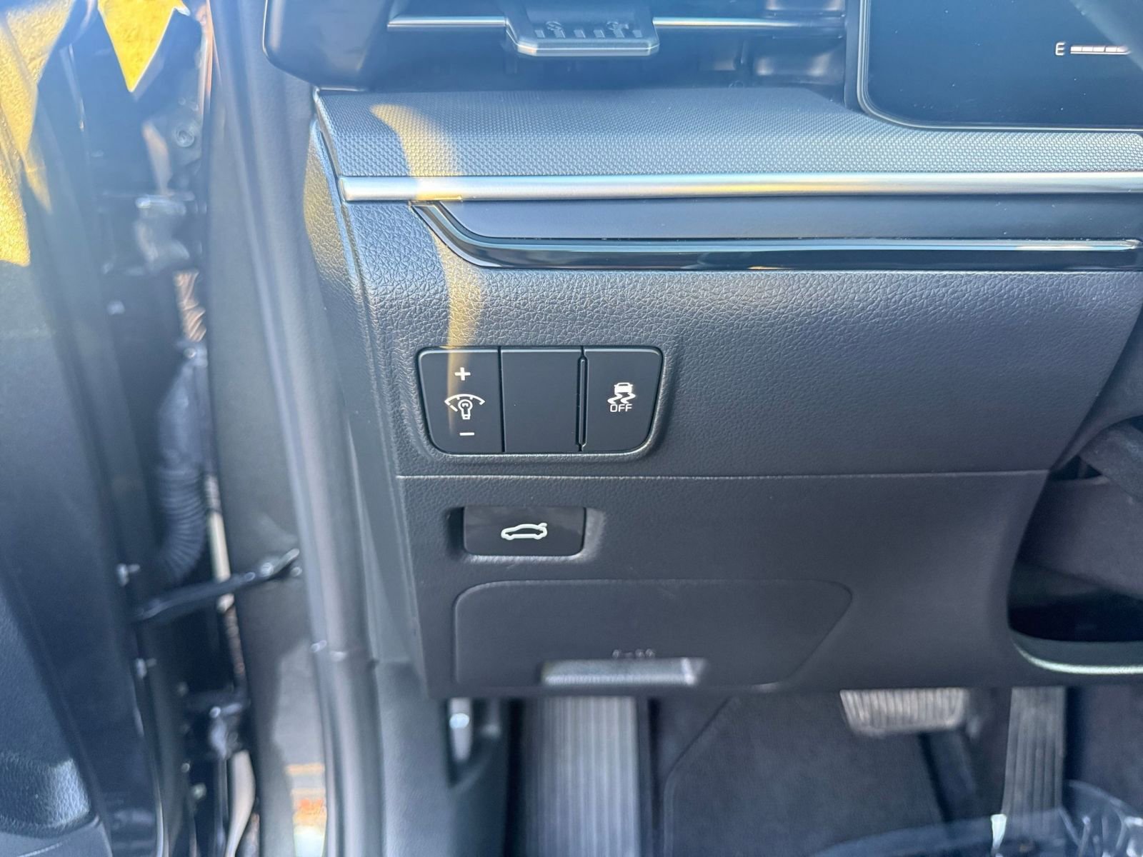 Thumbnail: 2025 Kia K5 - 34