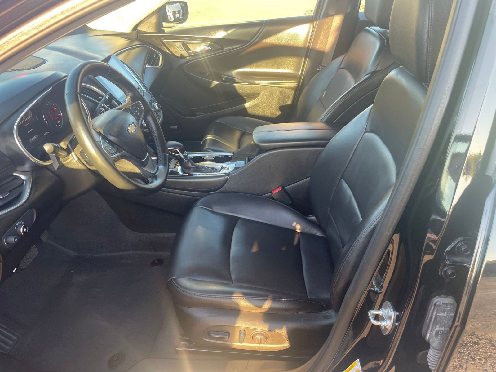 Thumbnail: 2024 Chevrolet Malibu - 27