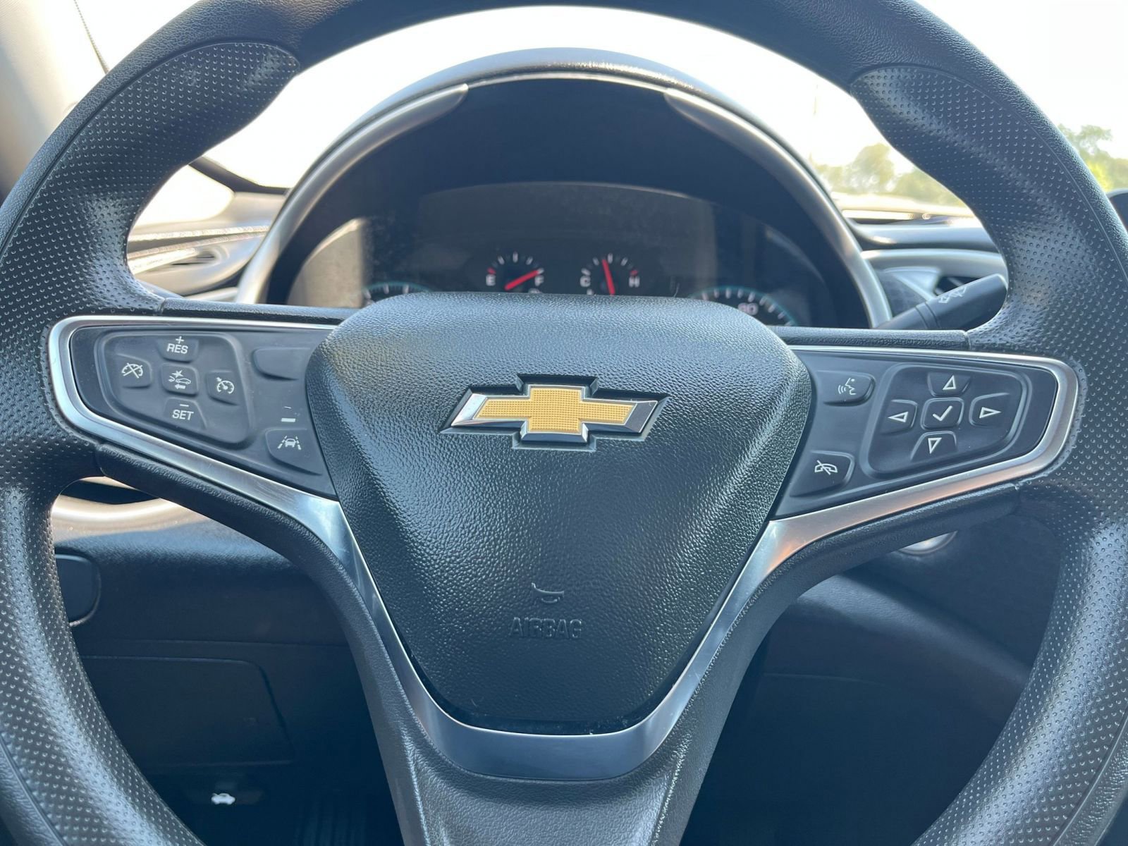 Thumbnail: 2024 Chevrolet Malibu - 28