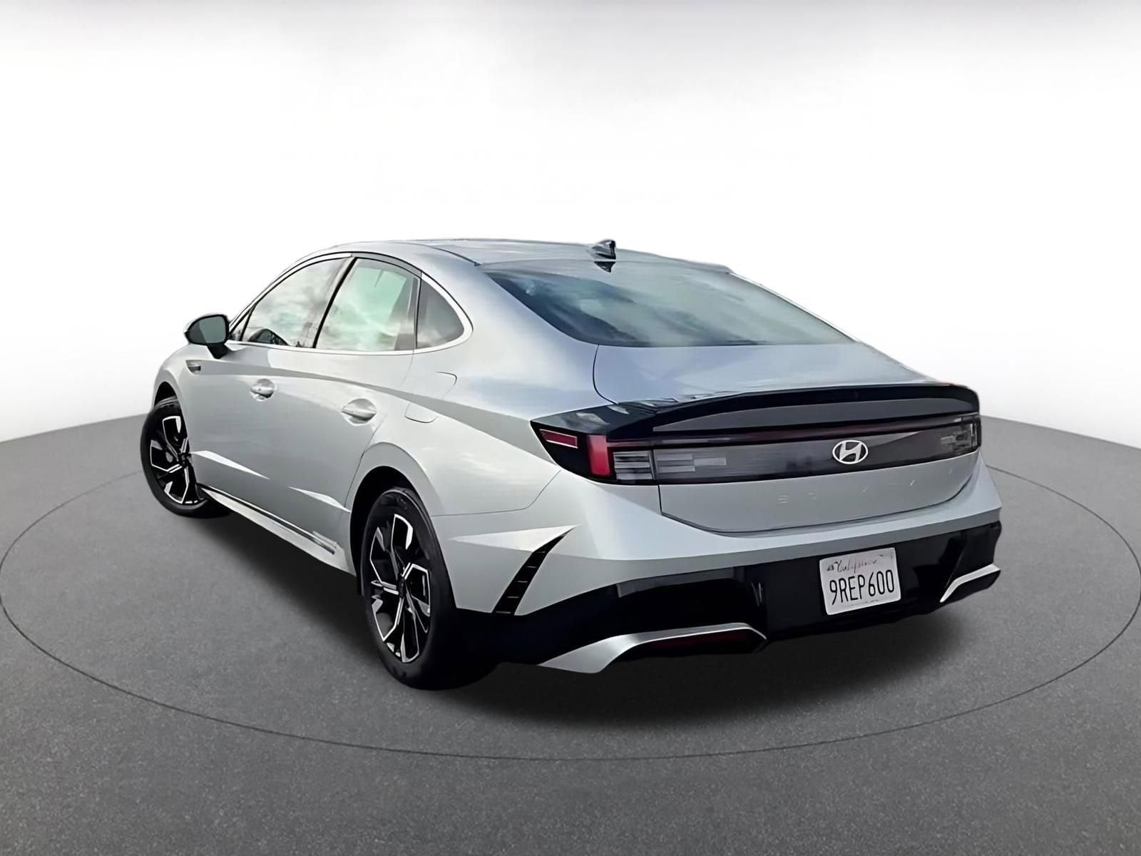 Thumbnail: 2025 Hyundai Sonata - 11